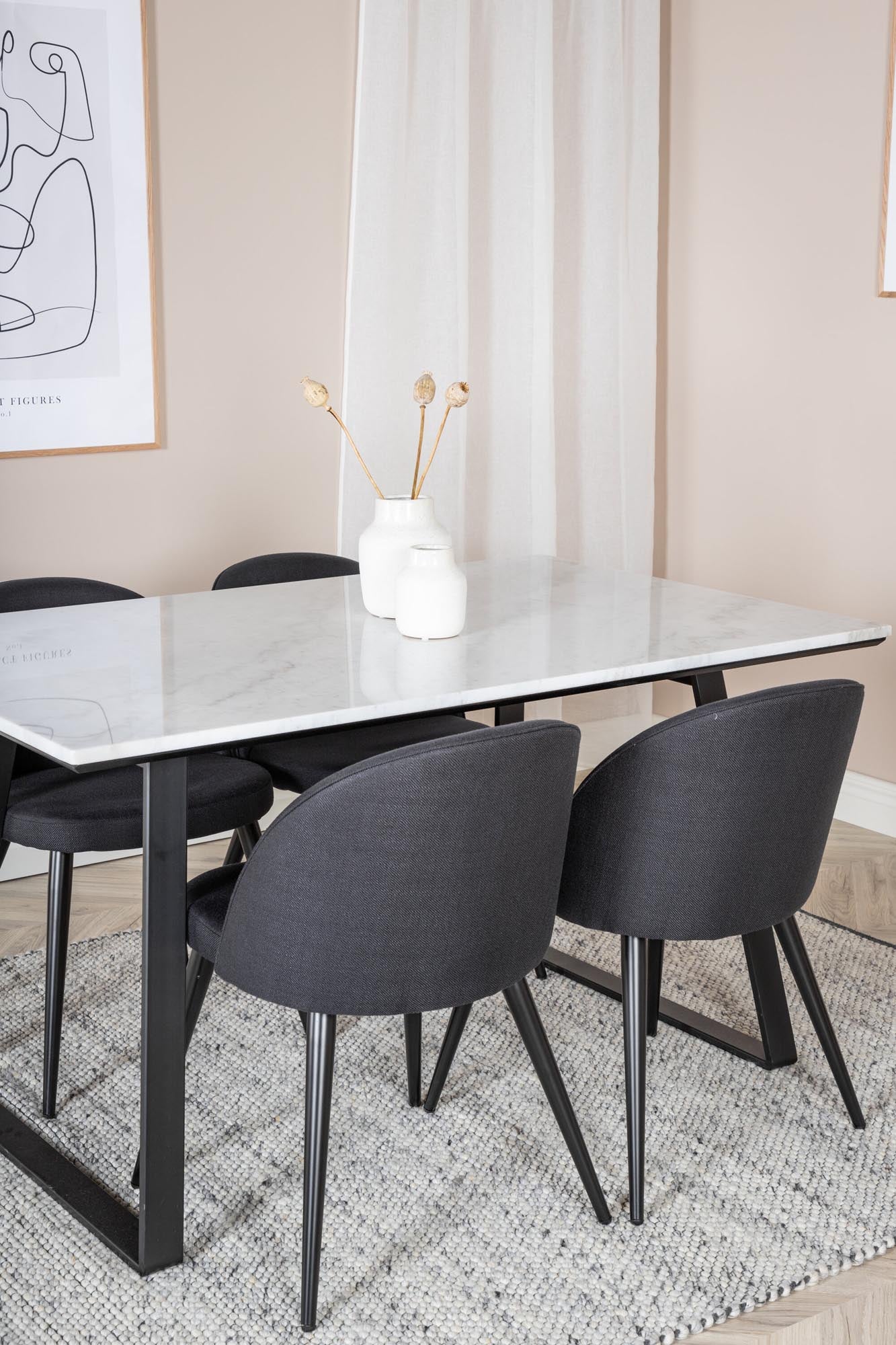 Elegantes Estelle Esszimmerset: Samtkomfort für Ihr Esszimmer.