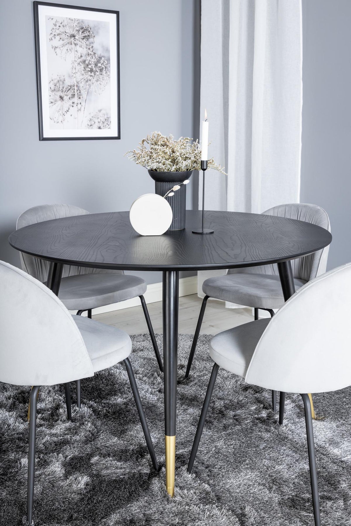 Dipp Esszimmerset + Wrinkles ⌀115cm/4St. in Schwarzgrau präsentiert im Onlineshop von KAQTU Design AG. Esszimmerset ist von Venture Home