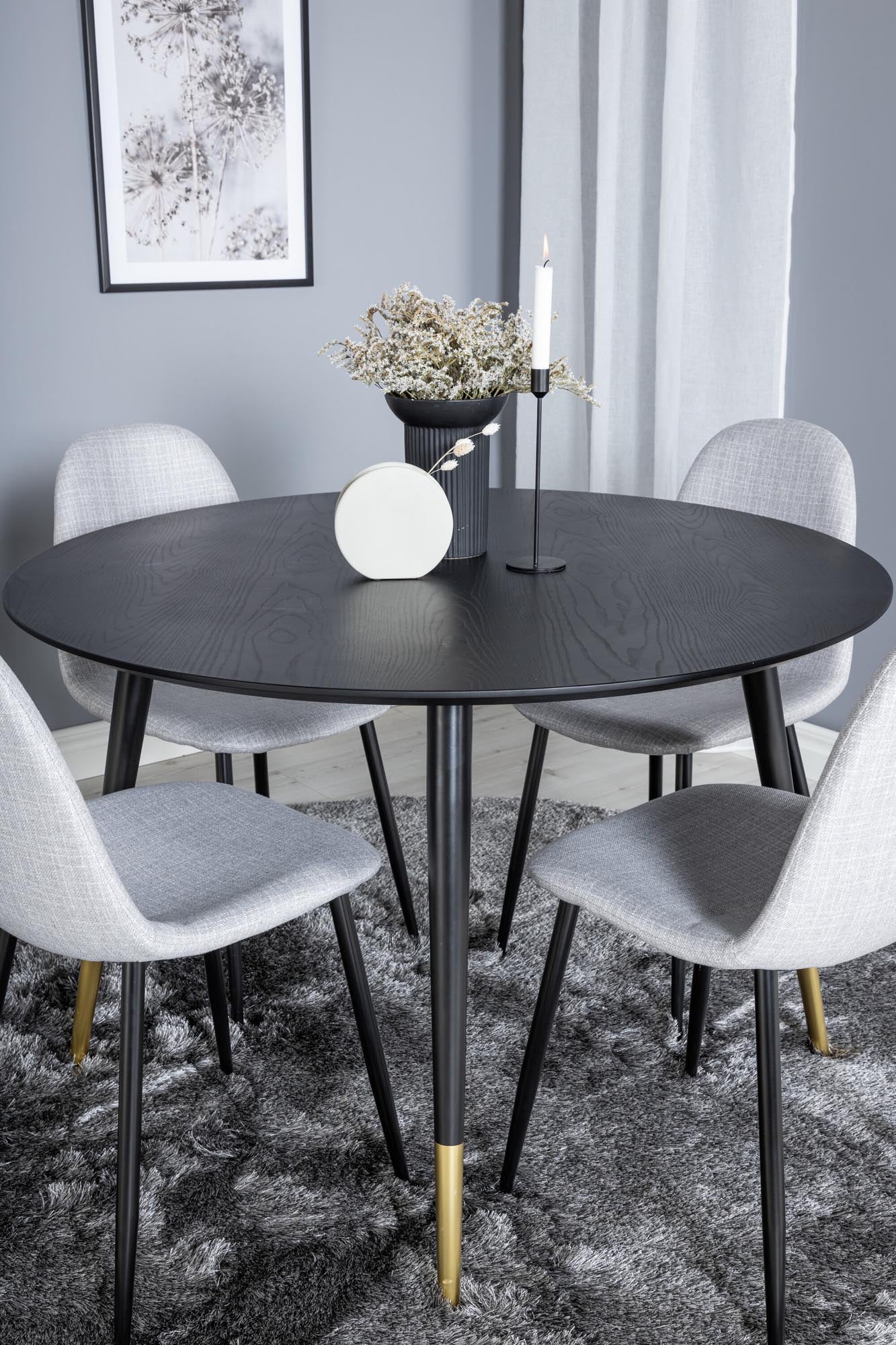 Stilvolles Dipp Esszimmerset + Polar für bis zu 4 Personen. Ergonomische Stühle, witterungsbeständig und ideal für drinnen und draußen.