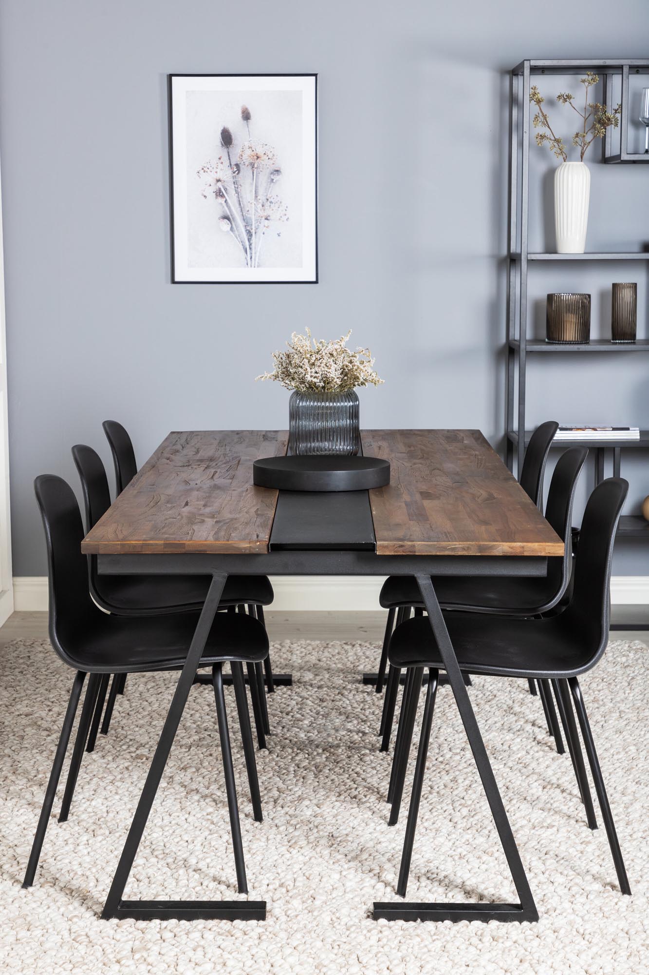 Stilvolles Jakarta Esszimmerset mit 200cm Tisch & 6 Arctic Stühlen. Hochwertig, pflegeleicht, ideal für gesellige Anlässe.