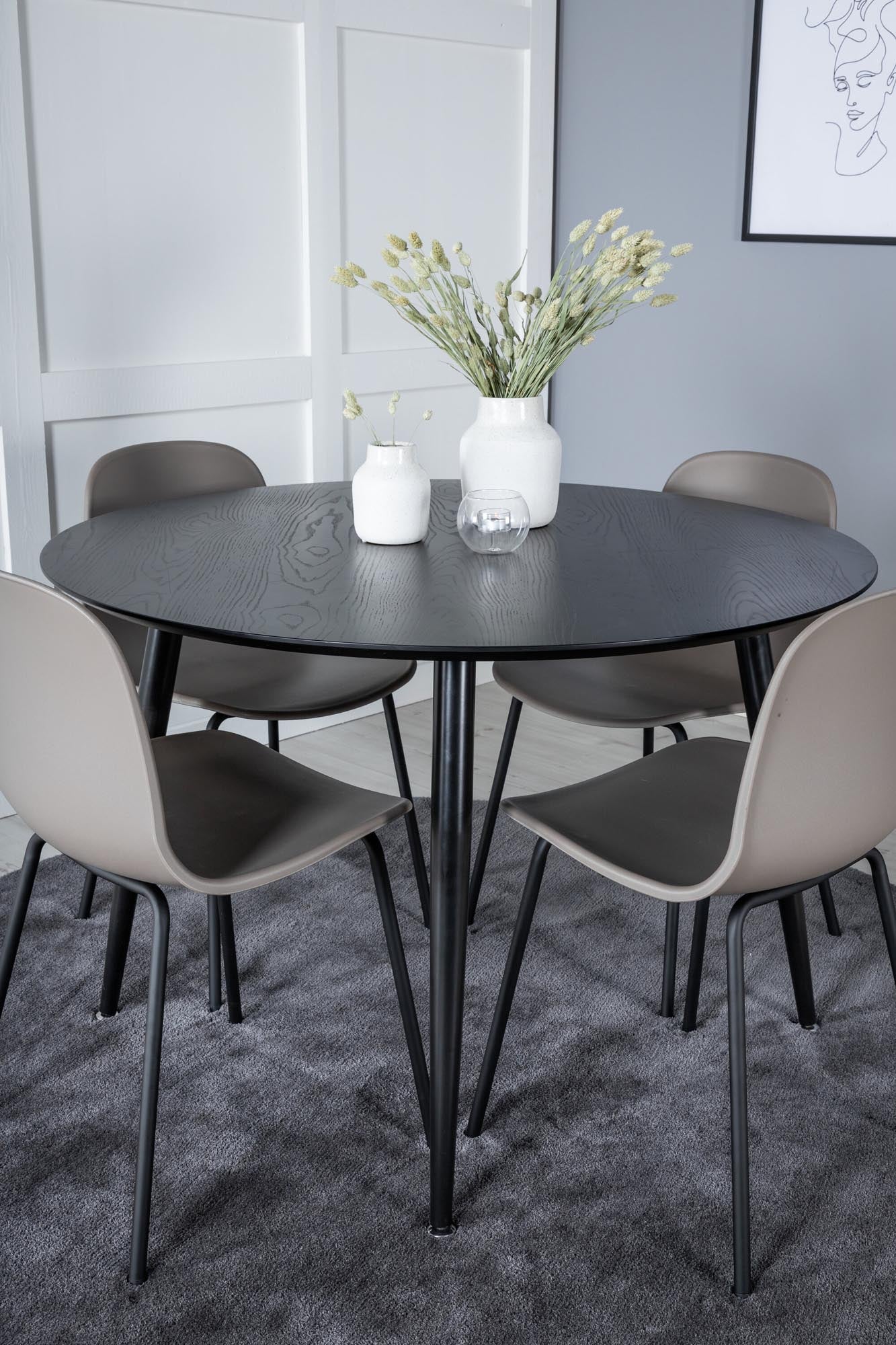 Elegantes Dipp Esszimmerset: Perfekte Harmonie aus Design und Komfort.