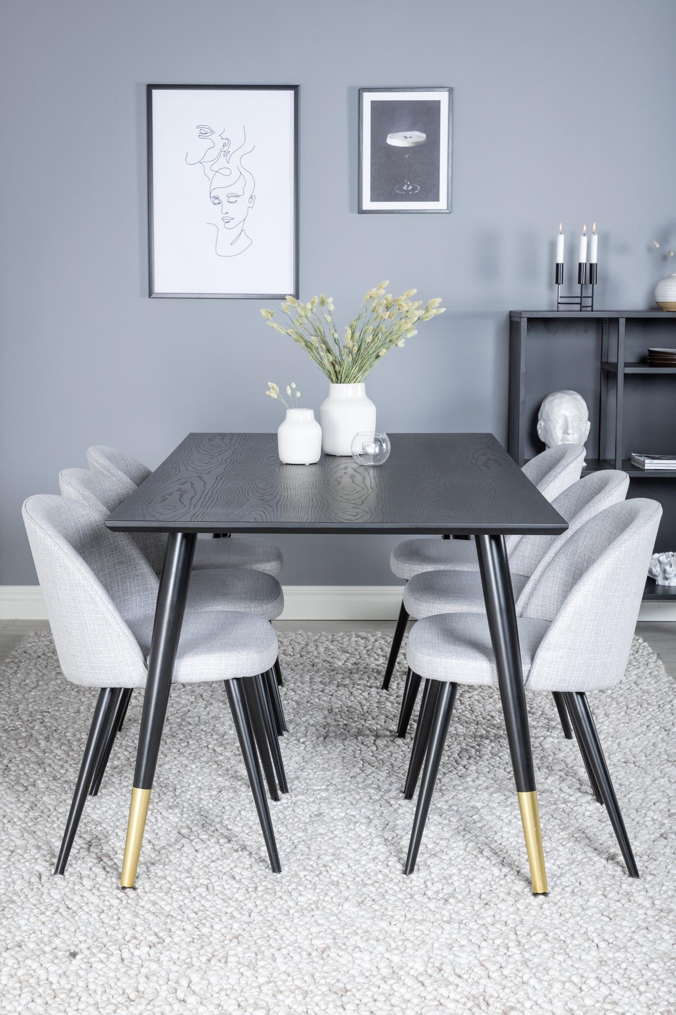 Erleben Sie mit dem Dipp Esszimmerset von Venture Home stilvolle Eleganz: 180 cm Tisch und luxuriöse Samtstühle für unvergessliche Essensmomente.