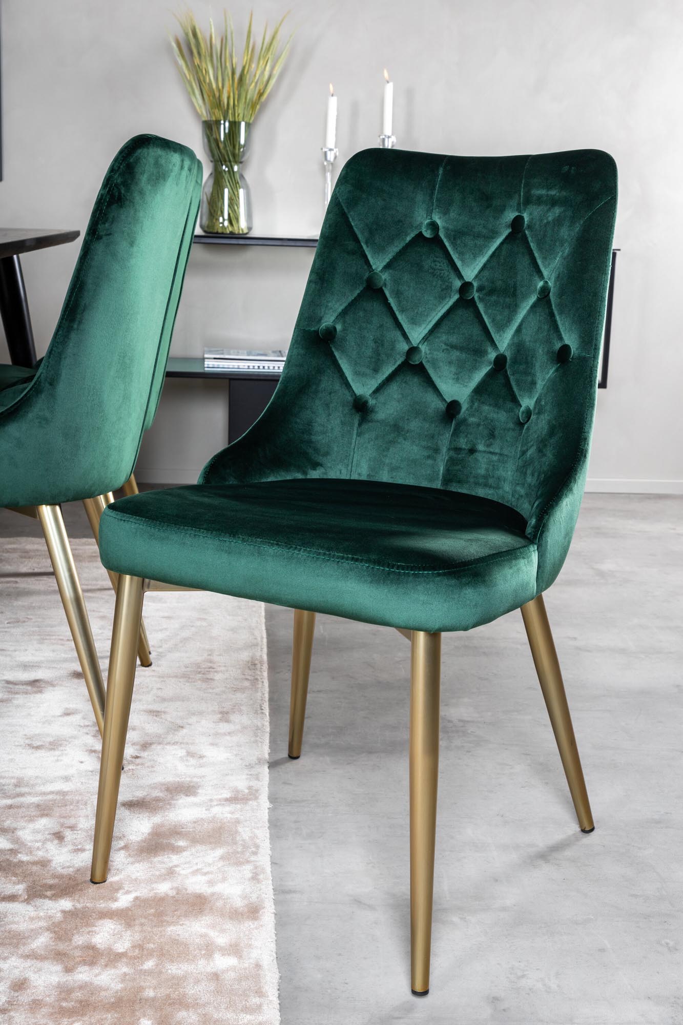 Elegantes Dipp Esszimmerset 180cm mit 6 Stühlen von Venture Home.