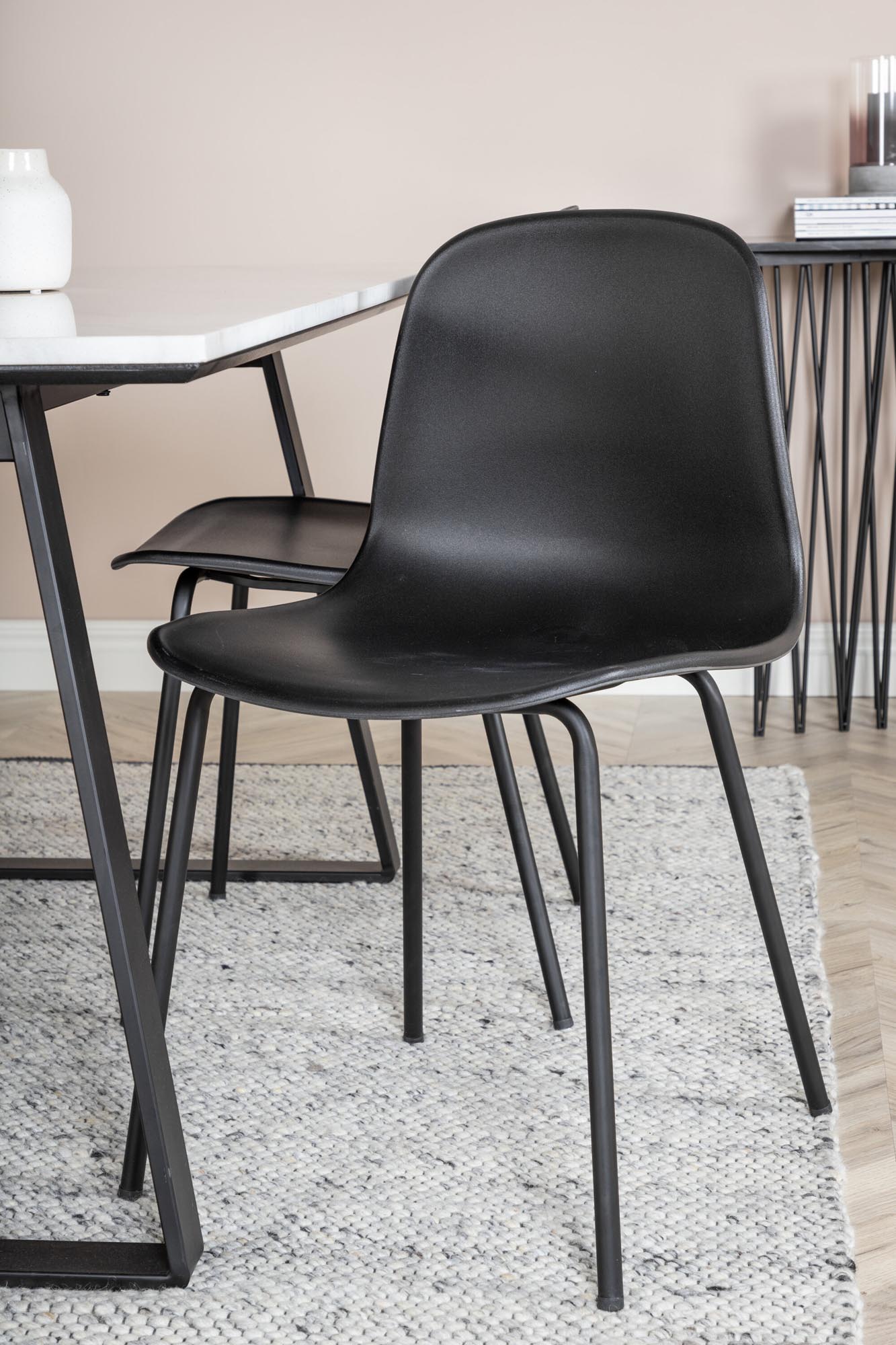 Elegantes Esszimmerset Estelle + Arctic, 140cm, 4 Stühle, top Qualität.