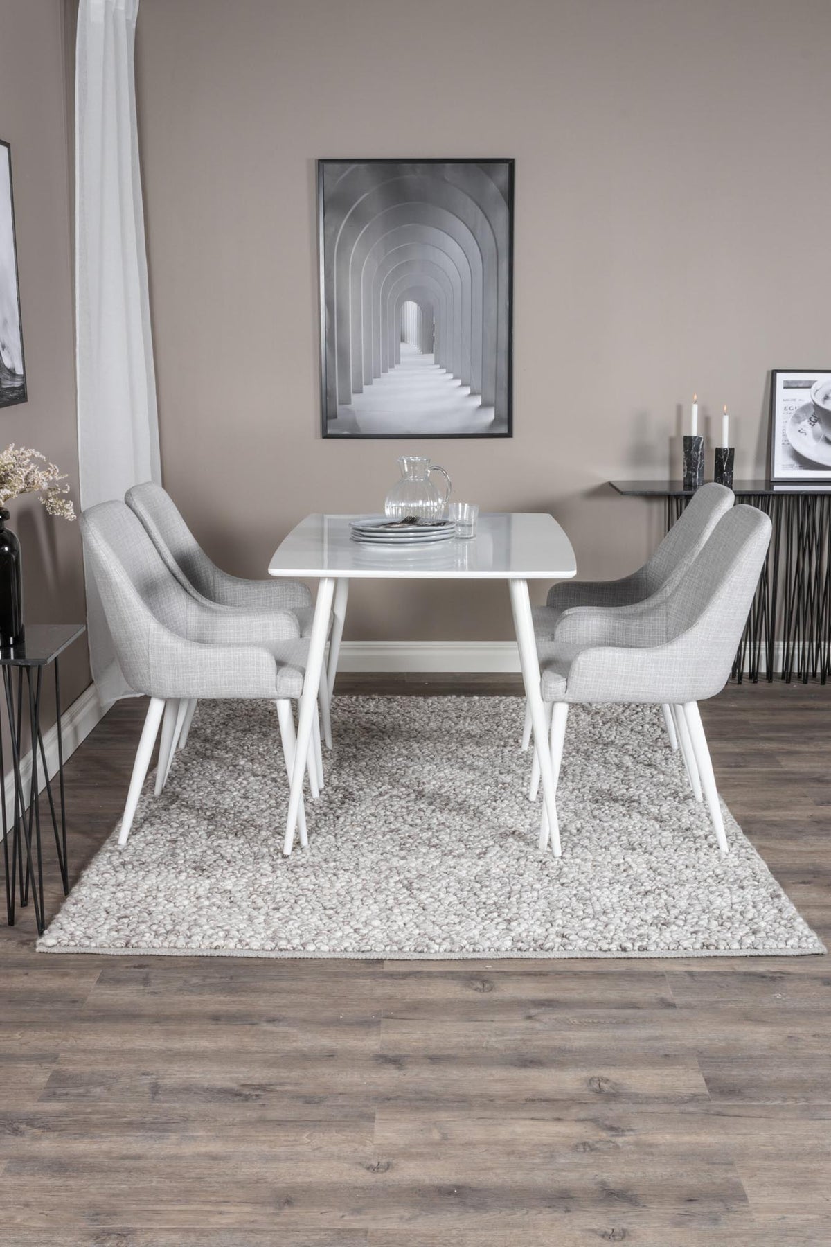 Polar Esszimmerset + Plaza 120cm/4St. in Grau weiss präsentiert im Onlineshop von KAQTU Design AG. Esszimmerset ist von Venture Home