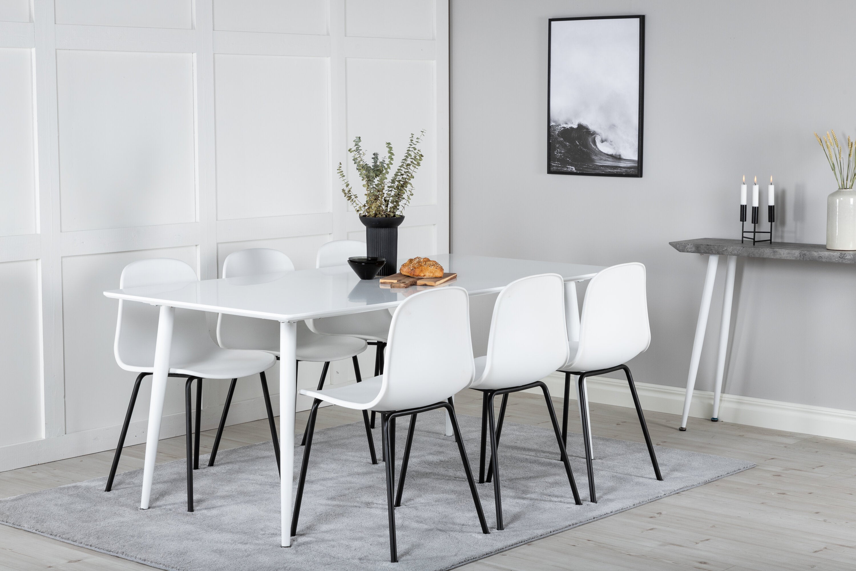 Polar Esszimmerset + Arctic 180cm/6St. in Schwarz-Weiss präsentiert im Onlineshop von KAQTU Design AG. Esszimmerset ist von Venture Home