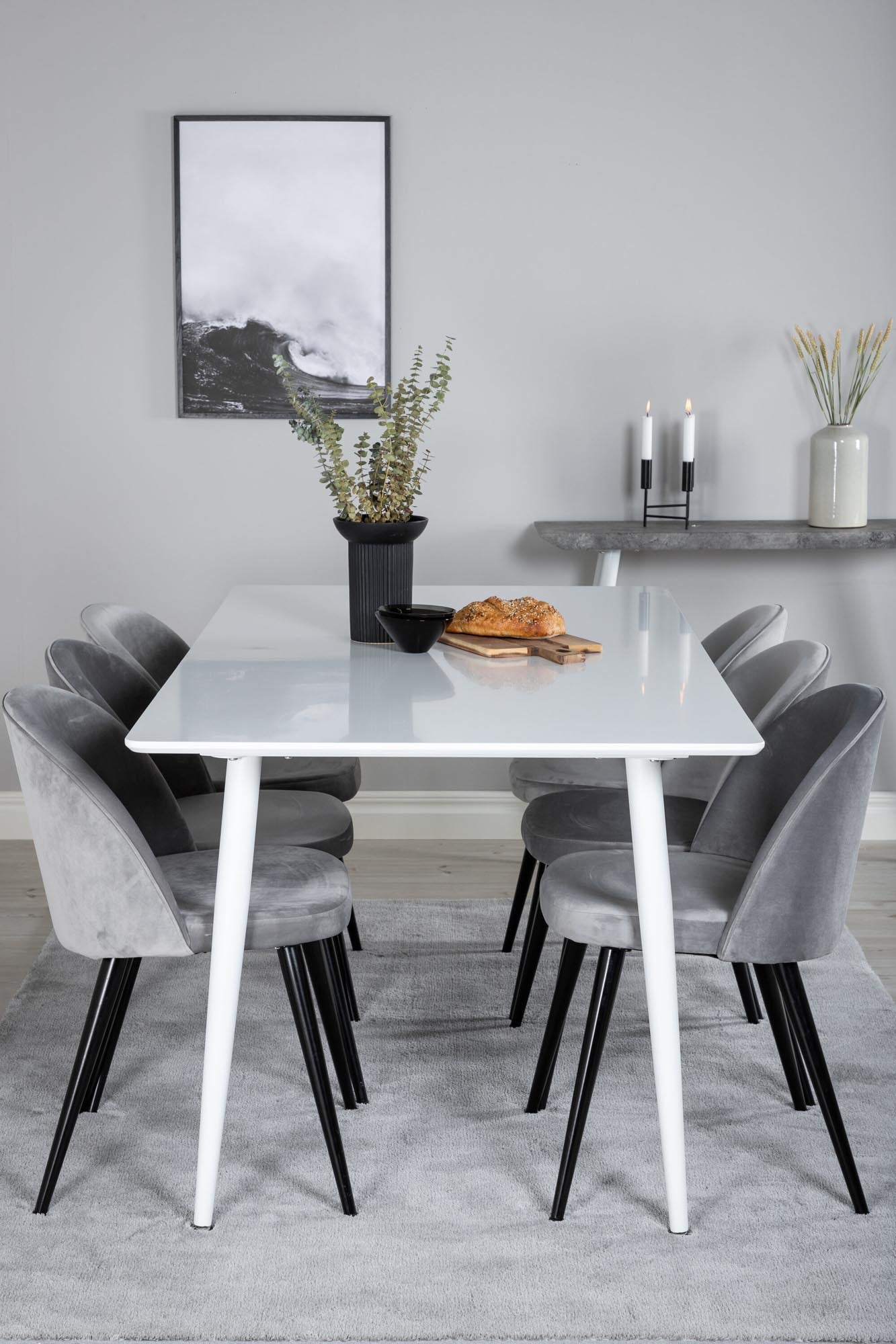 Elegantes Polar Esszimmerset 180cm mit 6 bequemen Velvet-Stühlen. Ideal für gesellige Abende und stilvolle Einrichtung.