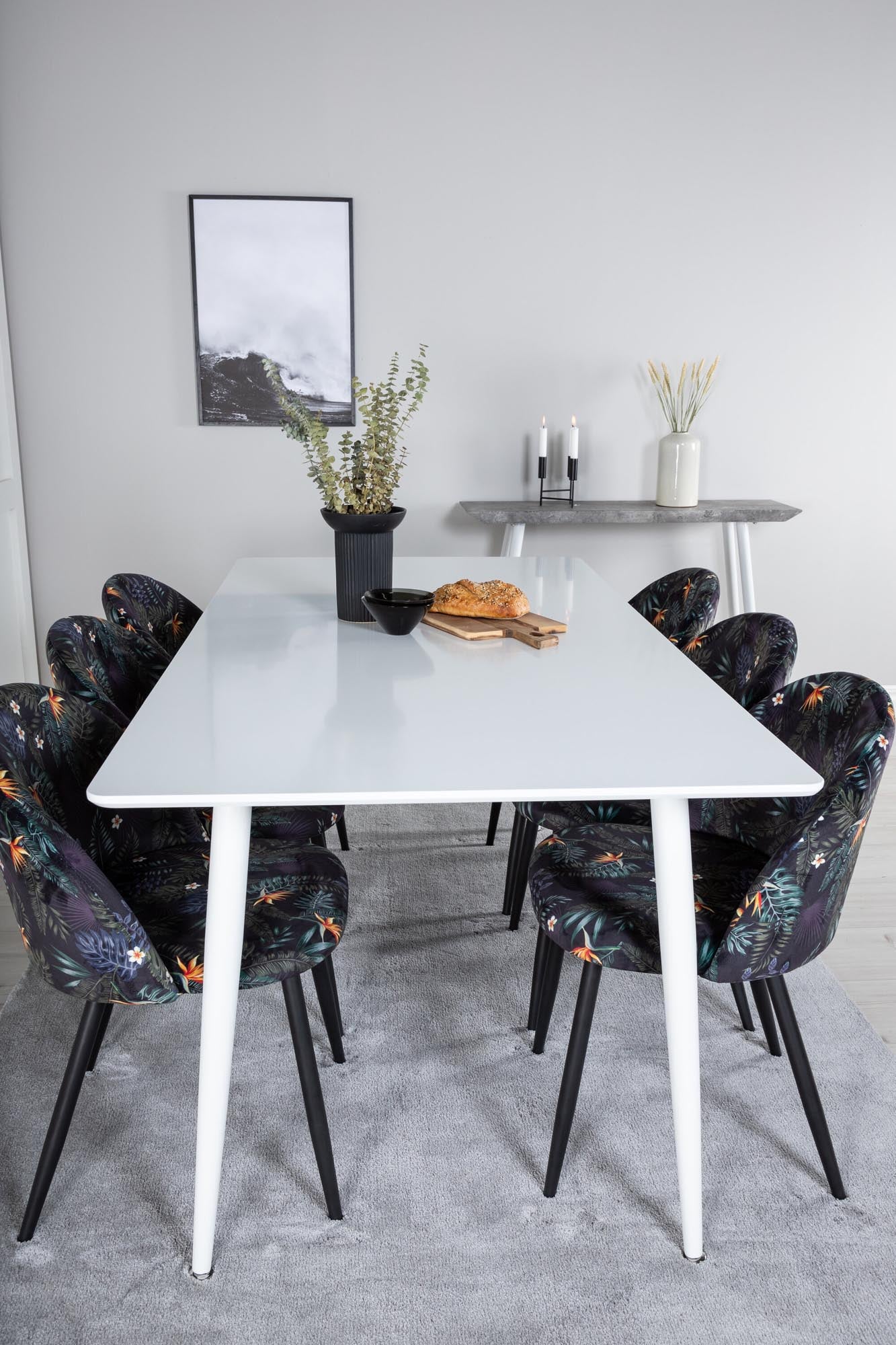 Modernes Polar Esszimmerset 180cm mit 6 samtigen Stühlen, Venture Home.