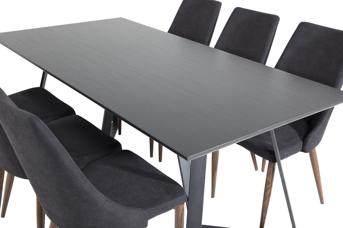 Rechteckiger Esstisch mit schwarzer MDF-Platte und Stahlgestell, kombiniert mit zwei schwarzen Esszimmerstühlen aus MDF und Stahl.
