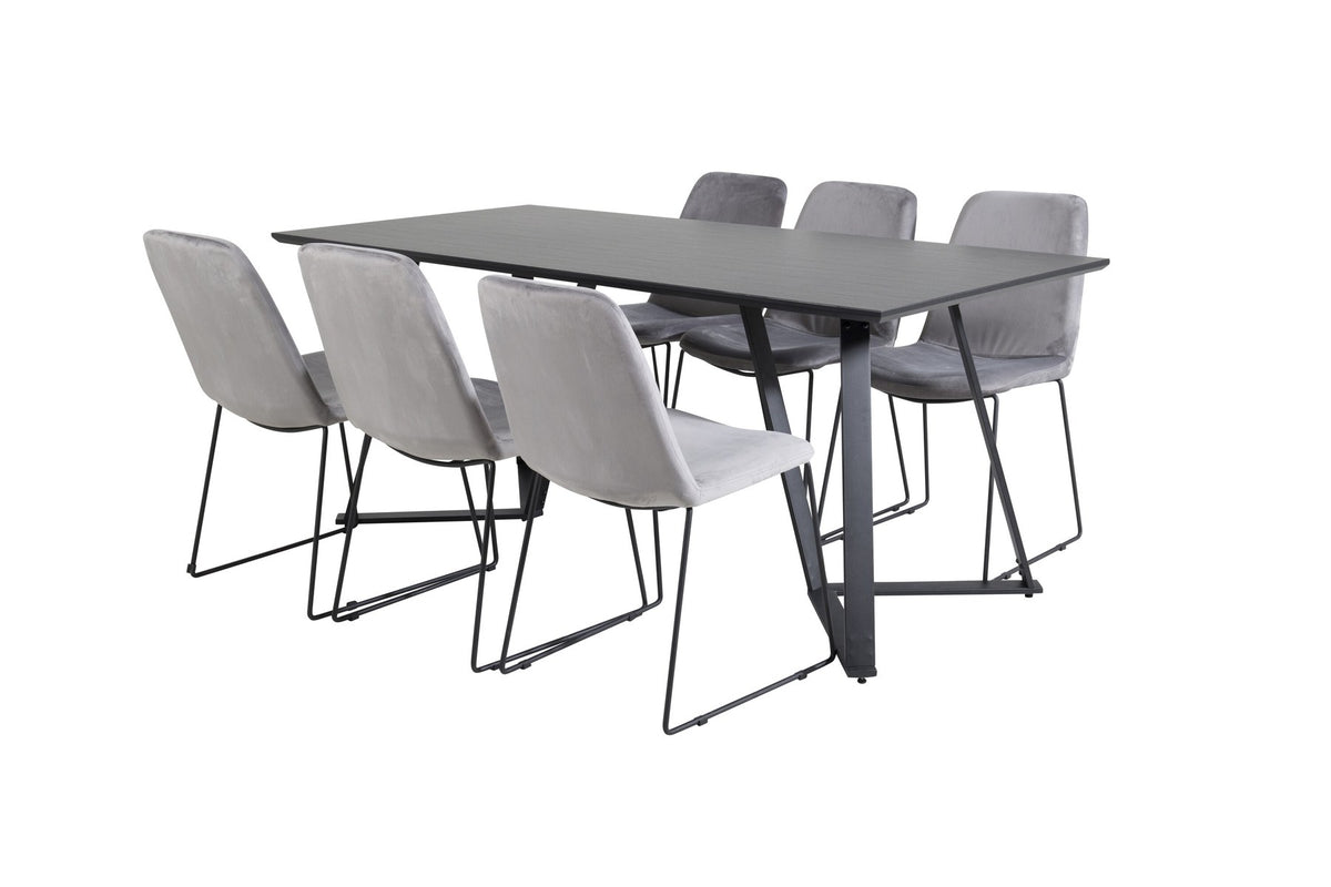 Zwei graue Esszimmerstühle mit schwarzem Stahlgestell und rechteckiger Esstisch aus MDF mit schwarzer Tischplatte, 180x90 cm.