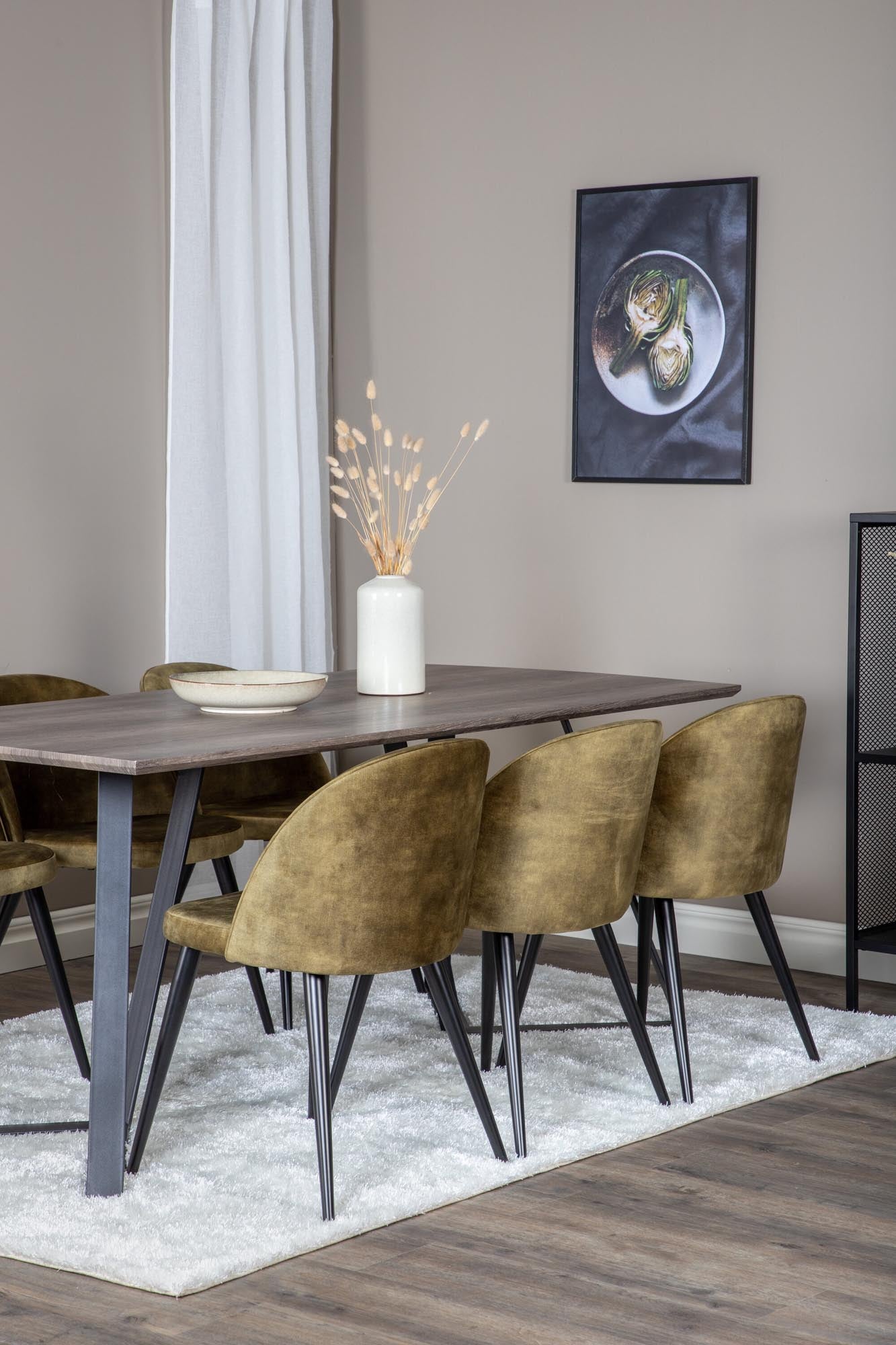 Stilvolles Marina Esszimmerset Velvet: Perfekte Harmonie im Esszimmer.