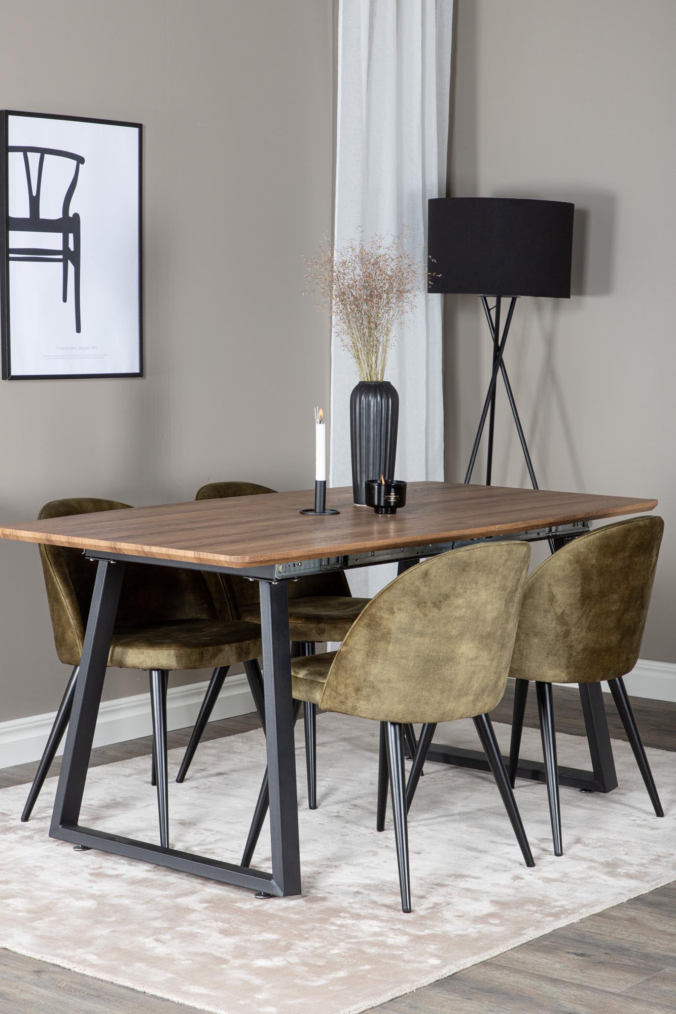 Inca Esszimmerset: Elegantes, ausziehbares Design mit luxuriösen Samt-Stühlen für gesellige Anlässe und unvergessliche Momente.
