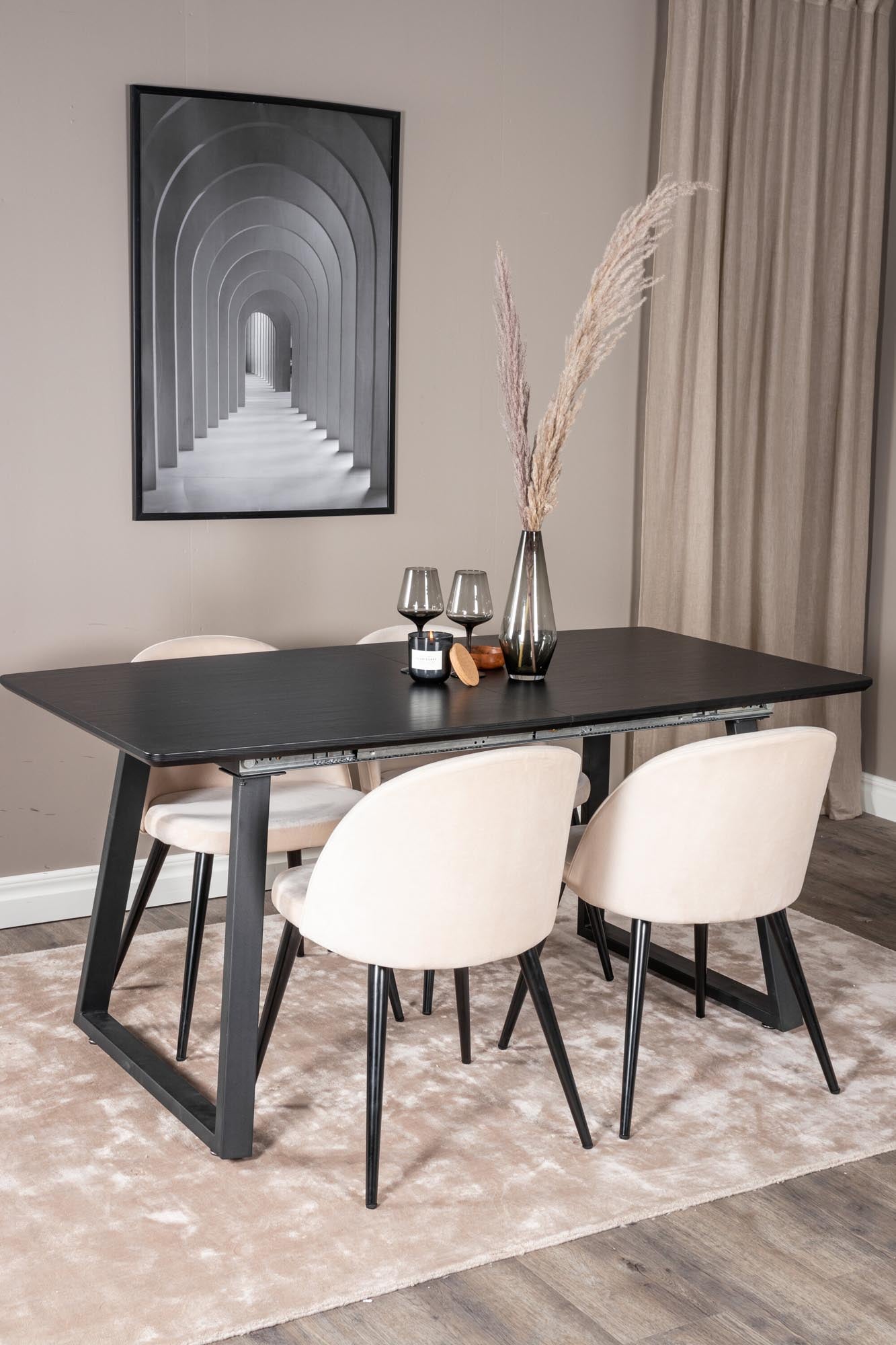 Inca Esszimmerset: Eleganter, ausziehbarer Esstisch mit luxuriösen Samtstühlen. Perfekt für Familienfeiern und stilvolle Mahlzeiten.