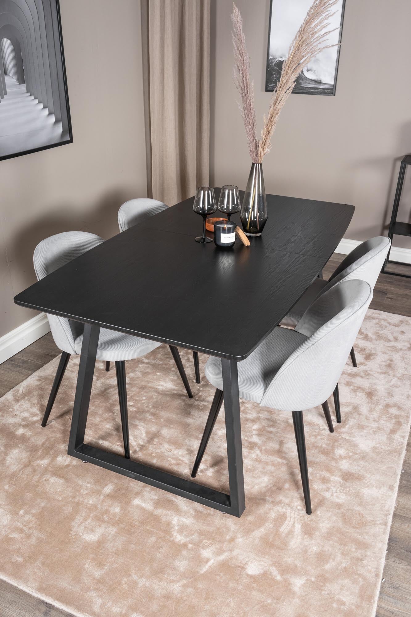 Inca Esszimmerset: Ausziehbar, samtig, für elegante Dinnerabende.