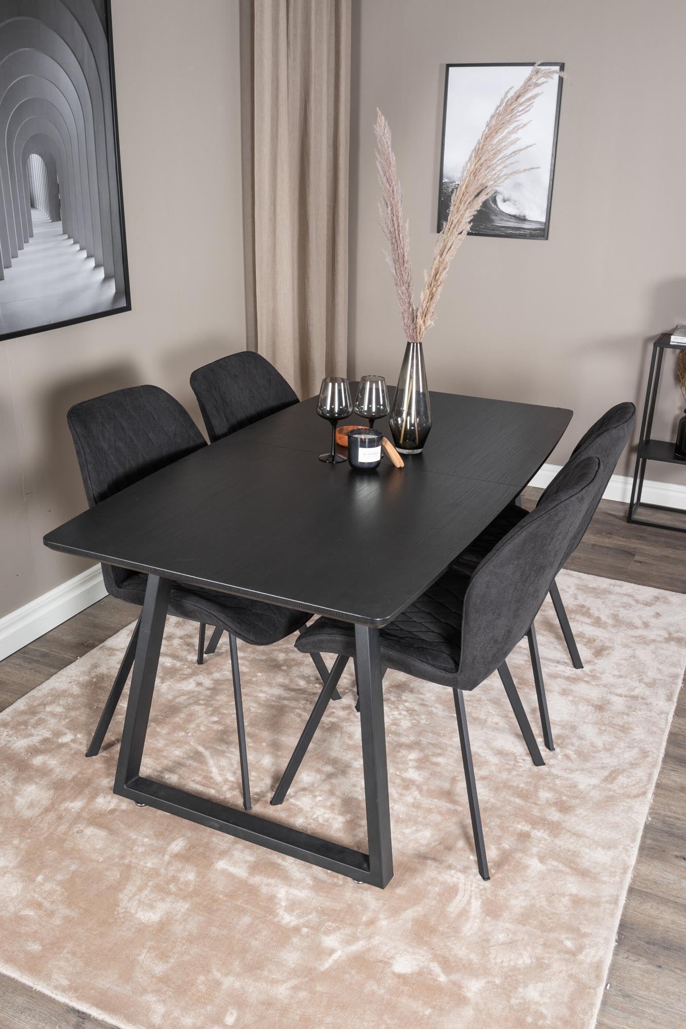 Gestalten Sie Ihr Esszimmer mit dem Inca Esszimmerset Gemma: Ausziehbarer Tisch (160cm) und elegante Stühle für unvergessliche Dinnerpartys.