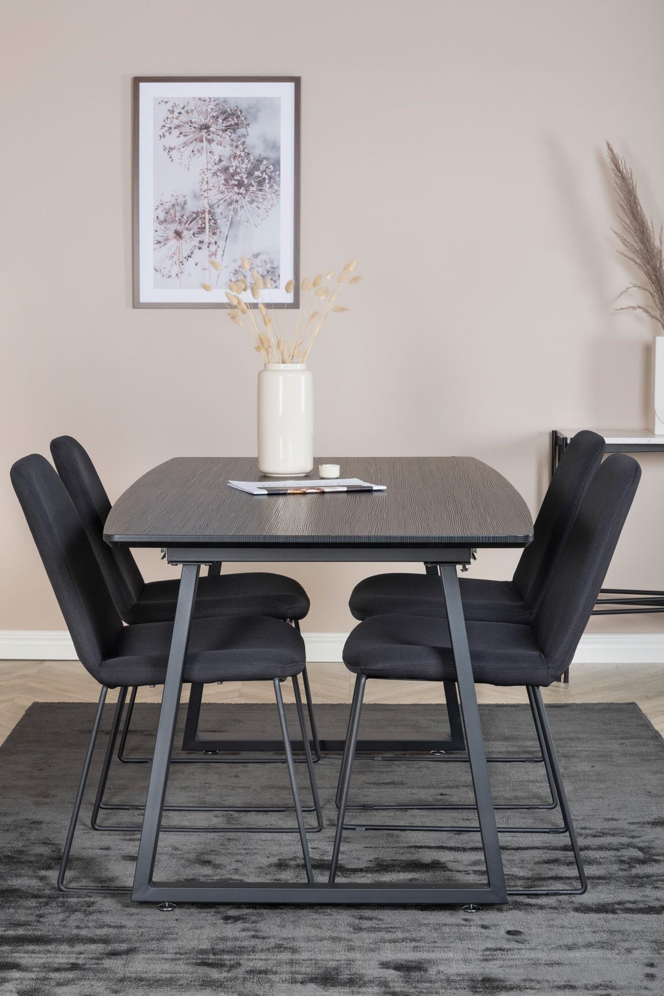 Stylisches Inca Esszimmerset: Ausziehbarer Tisch (160 cm) und 4 bequeme Muce Stühle. Ideal für gesellige Abende und jeden Einrichtungsstil.