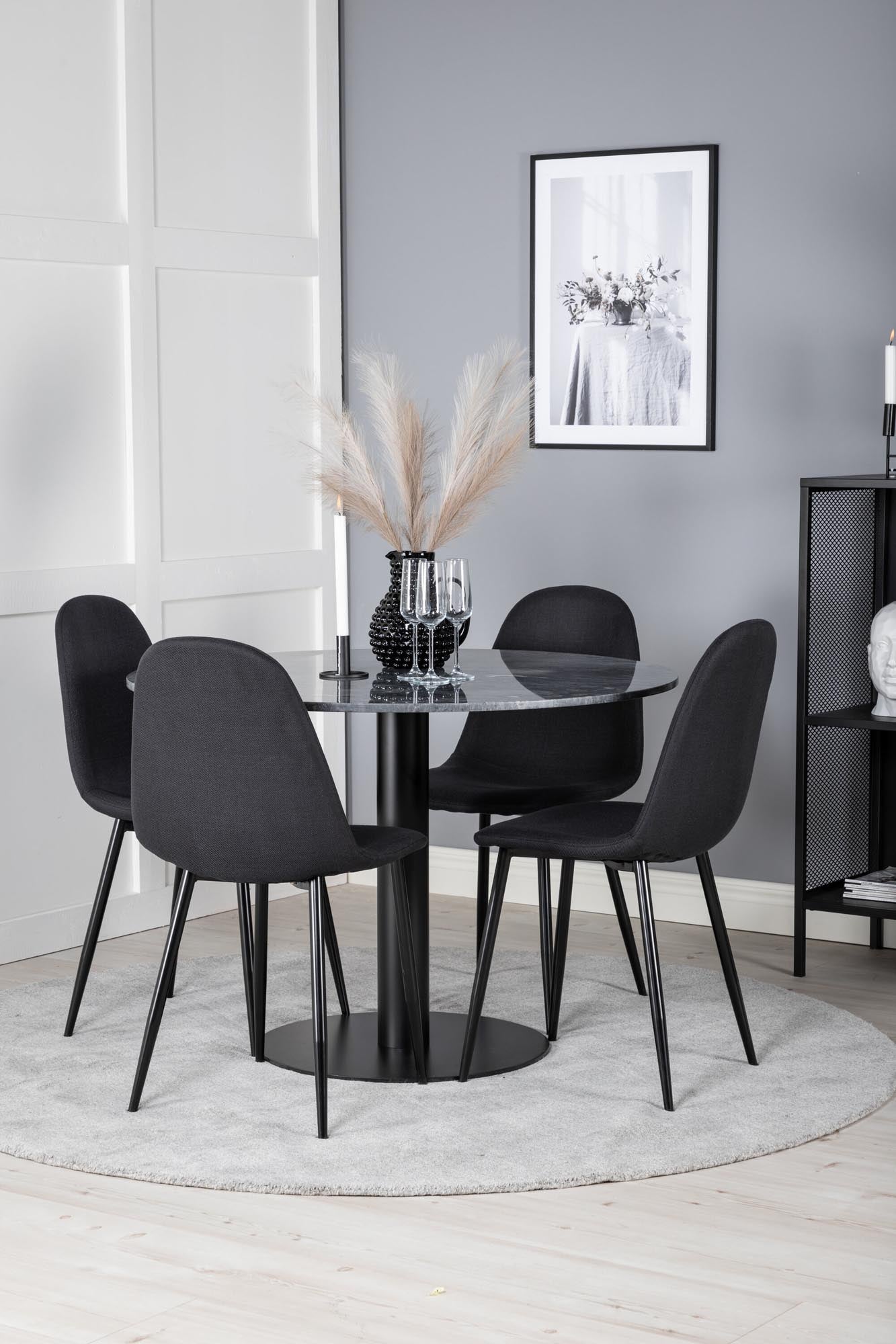 Stilvolles Estelle Esszimmerset: Skandinavisches Design von Venture Home.