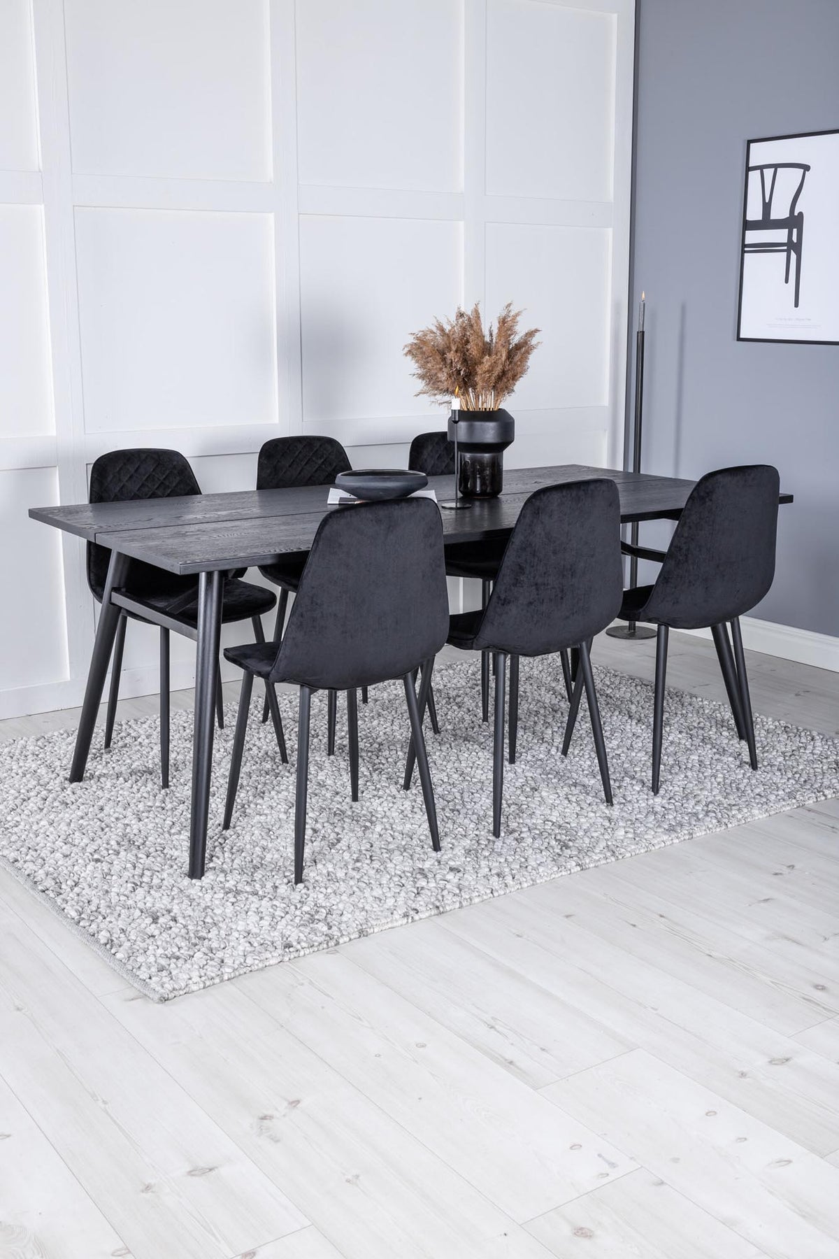 Sleek Esszimmerset ausziehbar + Polar 195cm/6St. in Schwarz präsentiert im Onlineshop von KAQTU Design AG. Esszimmerset ist von Venture Home