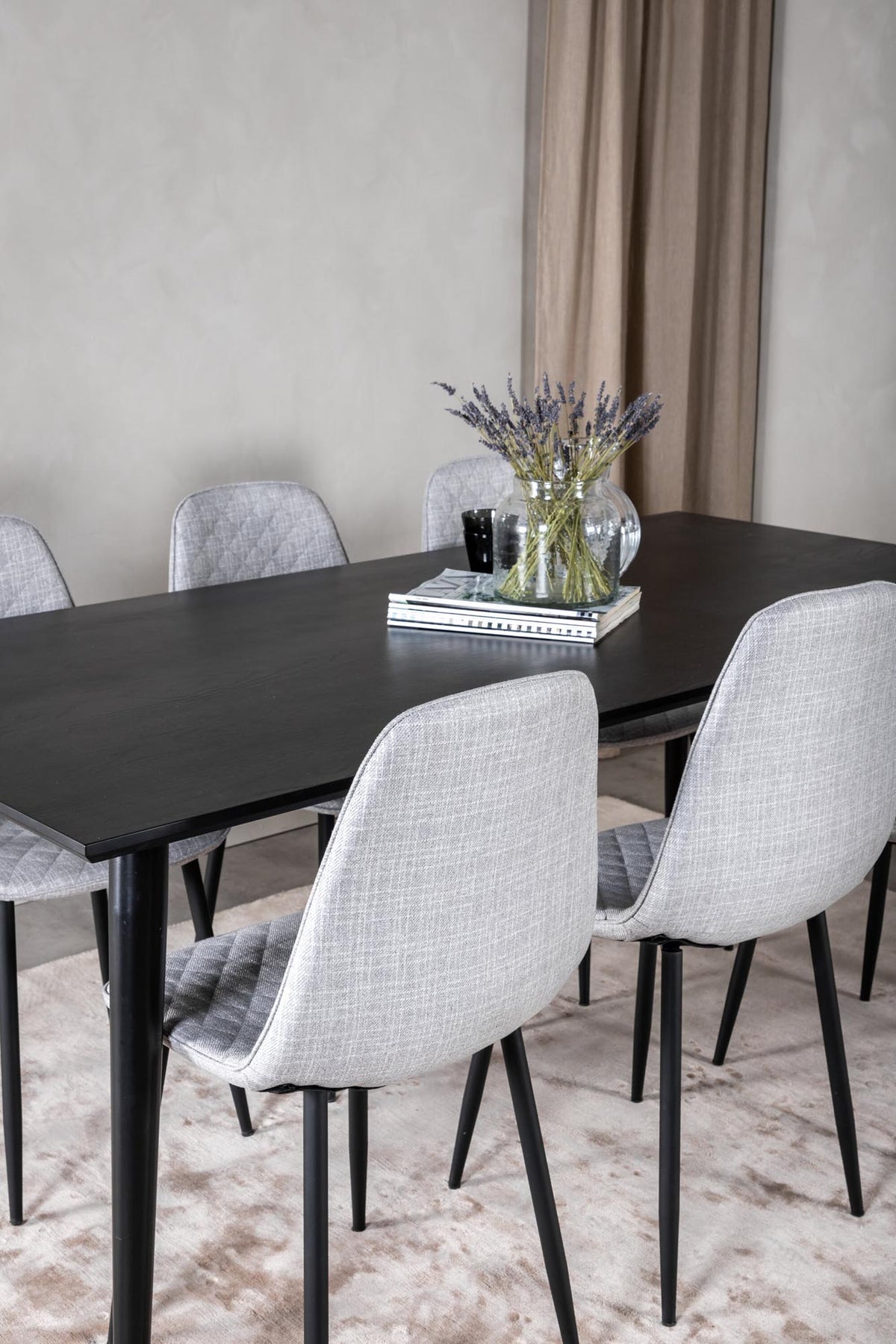 Dipp Esszimmerset + Polar Diamond 180cm/6St. in Schwarzgrau präsentiert im Onlineshop von KAQTU Design AG. Esszimmerset ist von Venture Home