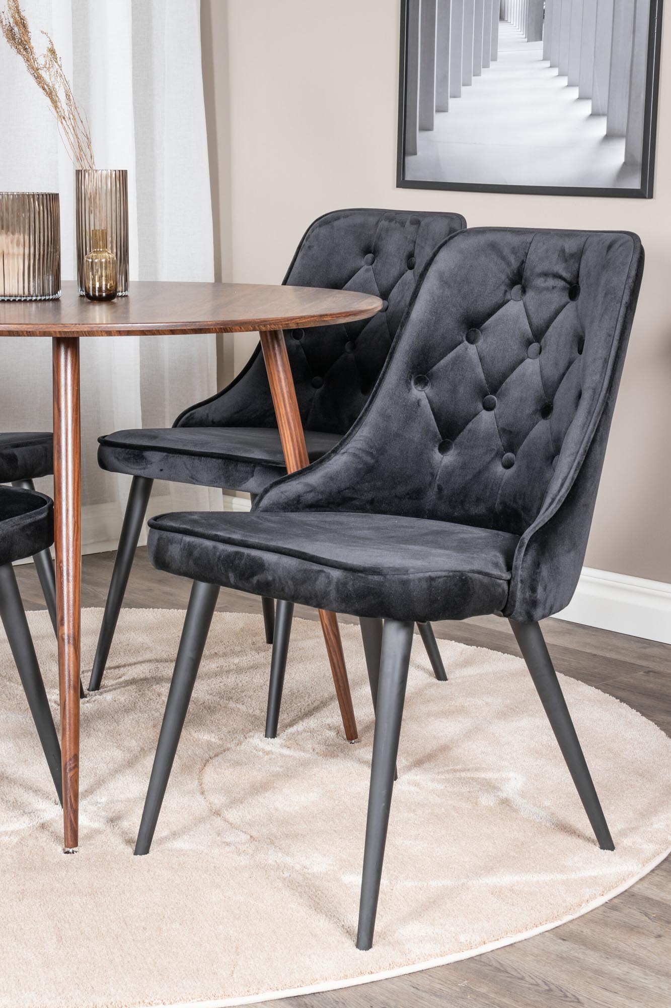 Luxuriöses Plaza Esszimerset mit Velvet Deluxe, 100cm, 4 Stühle.