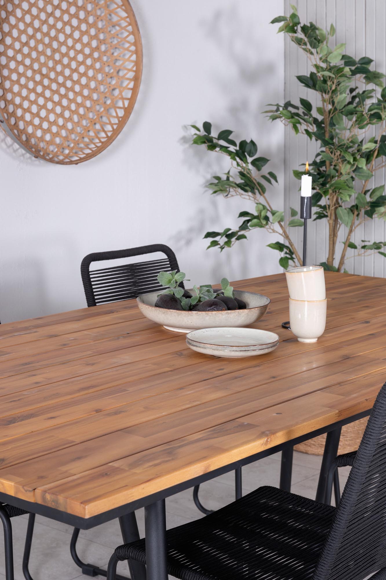 Chan Outdoor-Tischset + Lindos 200cm/4St. in Schwarz präsentiert im Onlineshop von KAQTU Design AG. Gartentischset ist von Venture Home