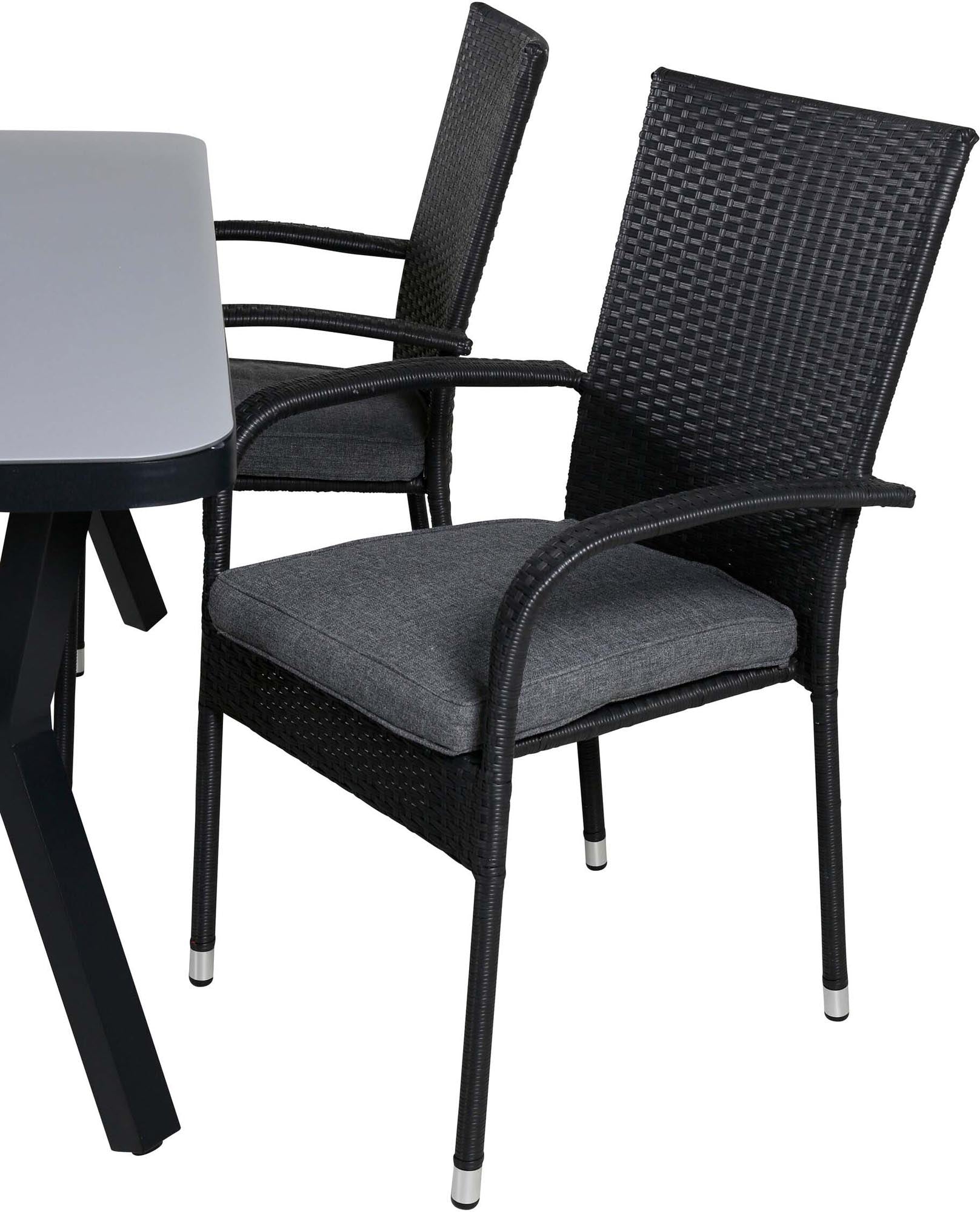 Virya Outdoor-Tischset + Anna 160cm/4St. in Schwarz präsentiert im Onlineshop von KAQTU Design AG. Gartentischset ist von Venture Home