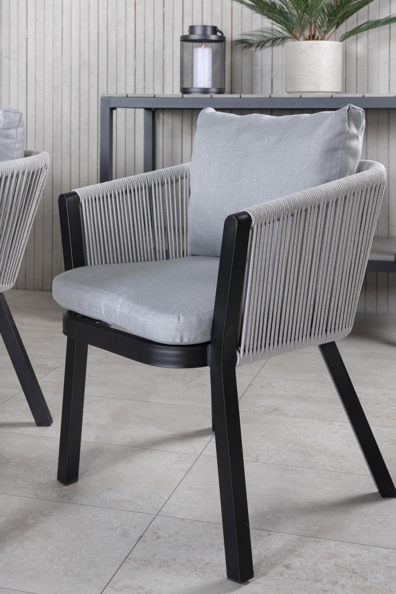 Elegantes Virya Tischset 200cm für 6, ideal für stilvolle Aussenbereiche.