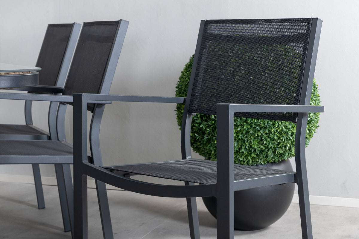Paola Outdoor-Tischset + Copacabana 200cm/6St. in Schwarz präsentiert im Onlineshop von KAQTU Design AG. Gartentischset ist von Venture Home