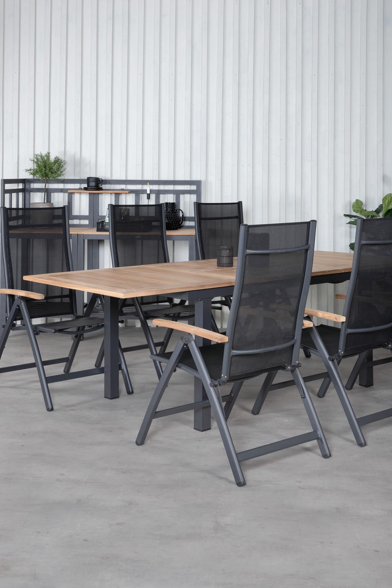 Elegantes 6-teiliges Panama Outdoor-Tischset von Venture Home: Hochwertige Materialien, verstellbare Stühle und ausziehbarer Tisch für unvergessliche Momente.