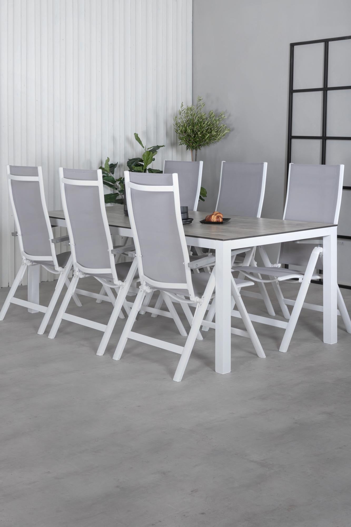 Gestalten Sie Ihre Terrasse stilvoll mit dem Llama Outdoor-Tischset + Albany 205cm/6St. von Venture Home. Perfekt für gesellige Abende im Freien!