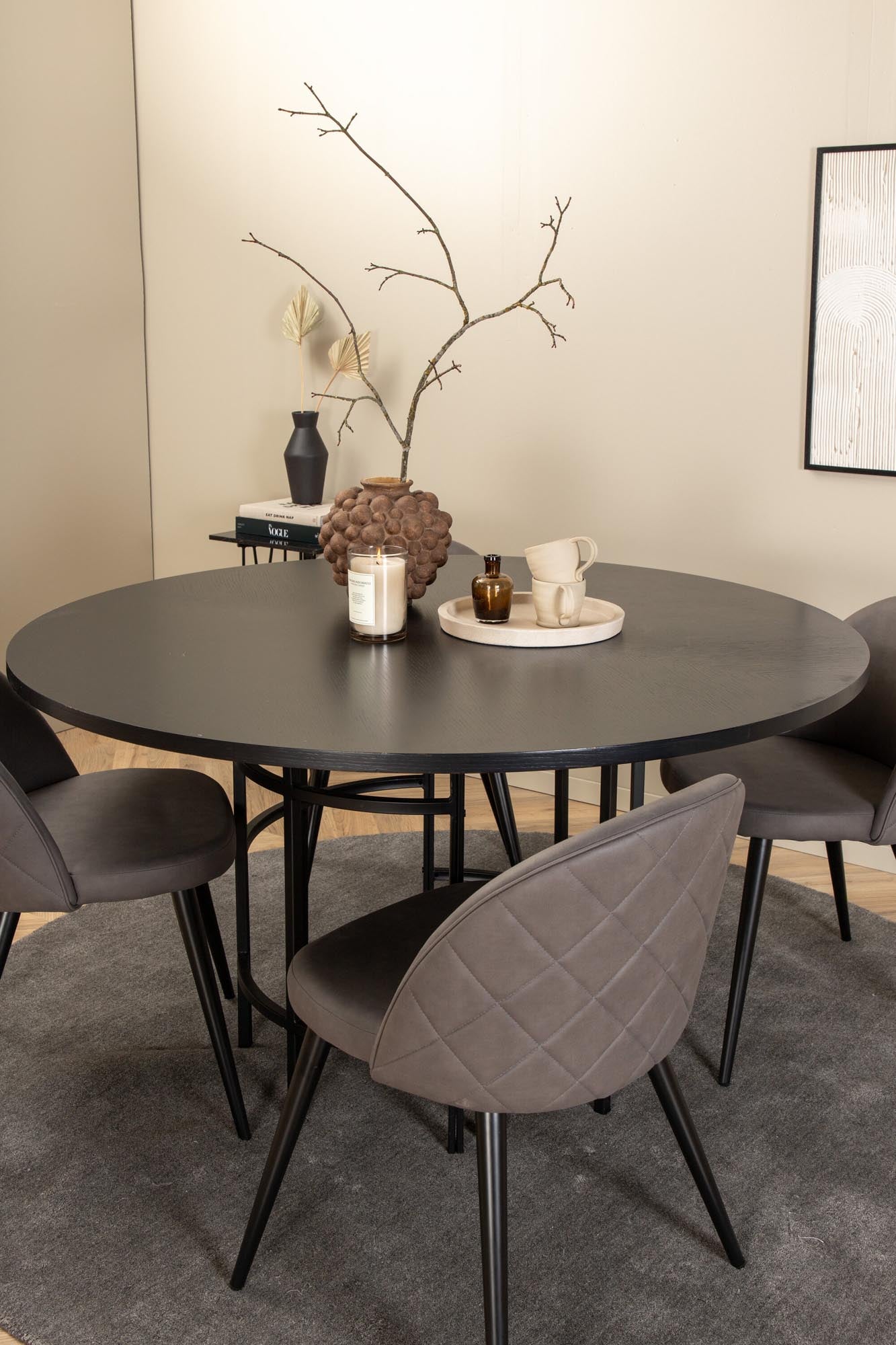 Elegantes Esszimmerset Copenhagen: Skandinavische Ästhetik pur.