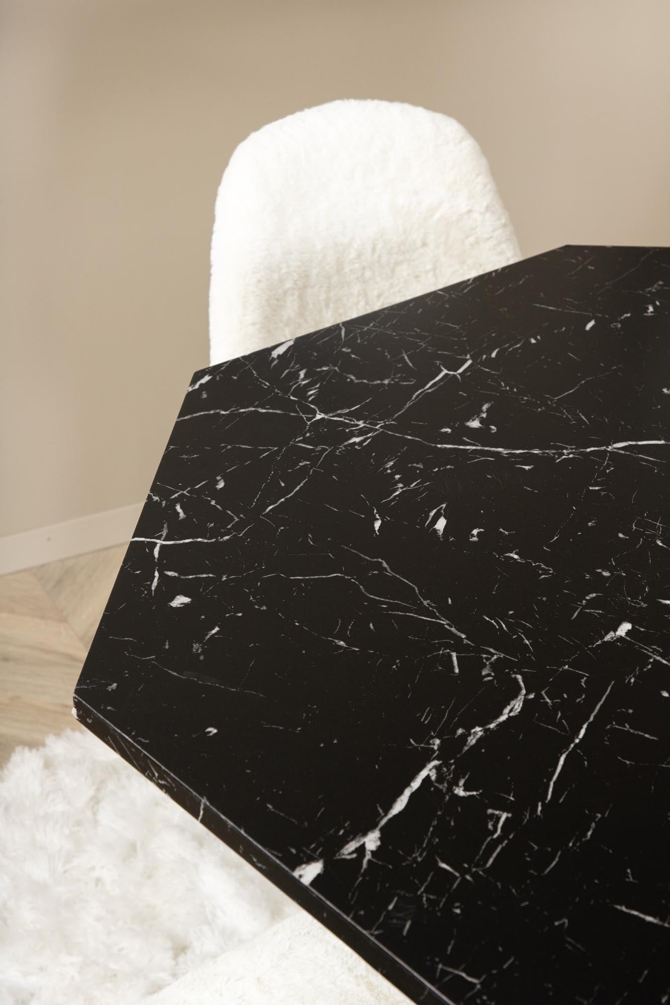 Stilvolles Marbs Esszimmerset mit elegantem Achtecktisch und bequemen Polar Stühlen für einladende Esszimmeratmosphäre.