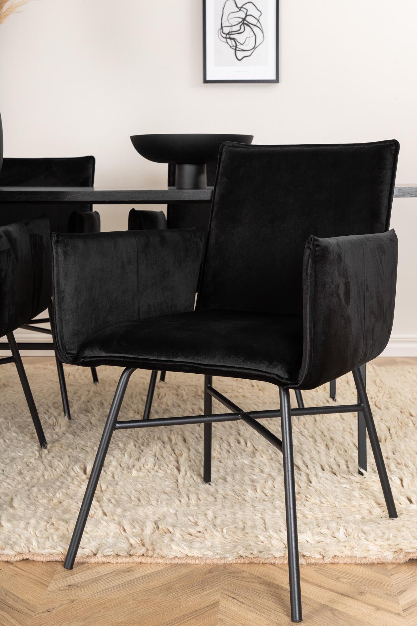 Elegantes Uno Esszimmerset mit Petra Tisch, 200cm, 4 Stühle, modern.