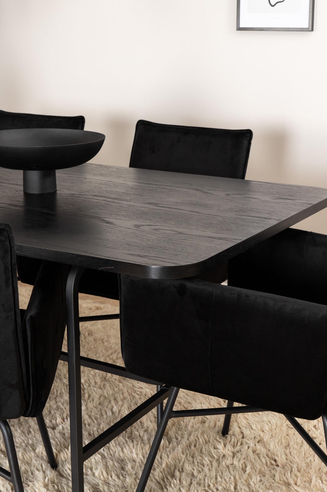 Stilvolles Esszimmerset Uno mit 6 bequemen Petra Stühlen, 200 cm lang, ideal für gesellige Abende und modernes Wohndesign.