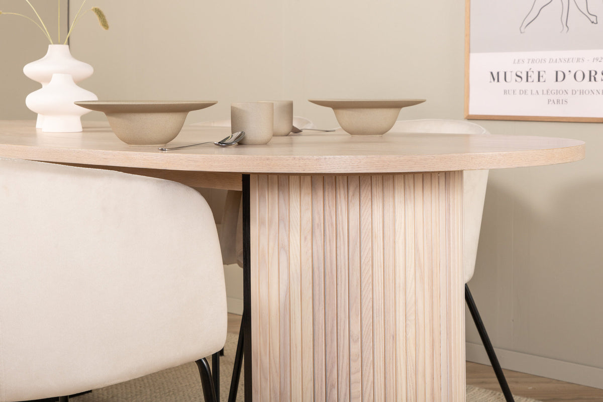 Bianca Esszimmerset + Berit 200cm/4St. in Weiss / Beige präsentiert im Onlineshop von KAQTU Design AG. Esszimmerset ist von Venture Home