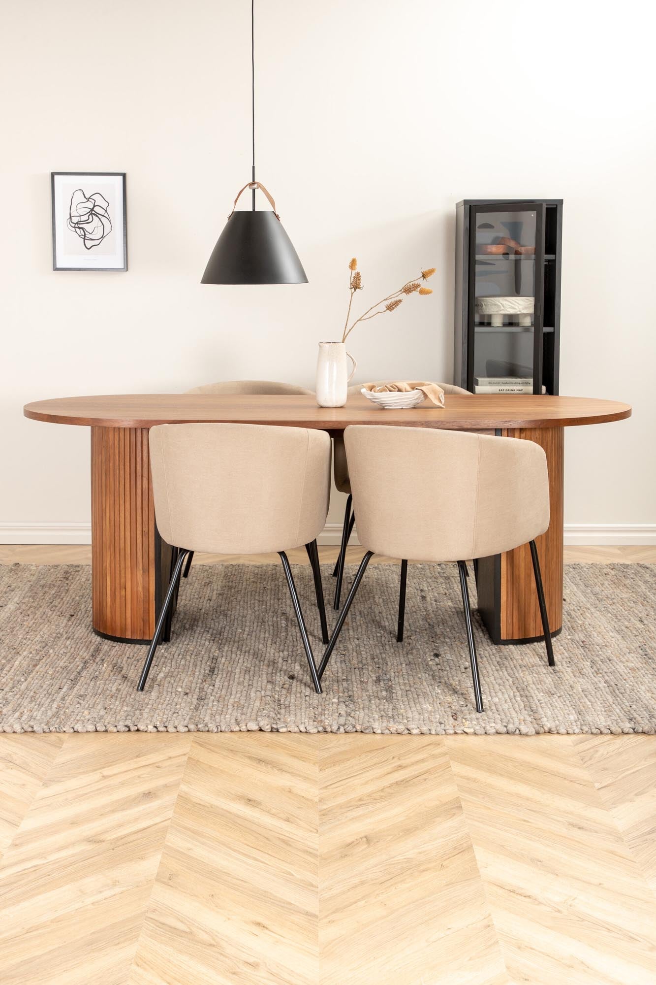 Bianca Esszimmerset: Stilvolles Design für moderne Essbereiche.