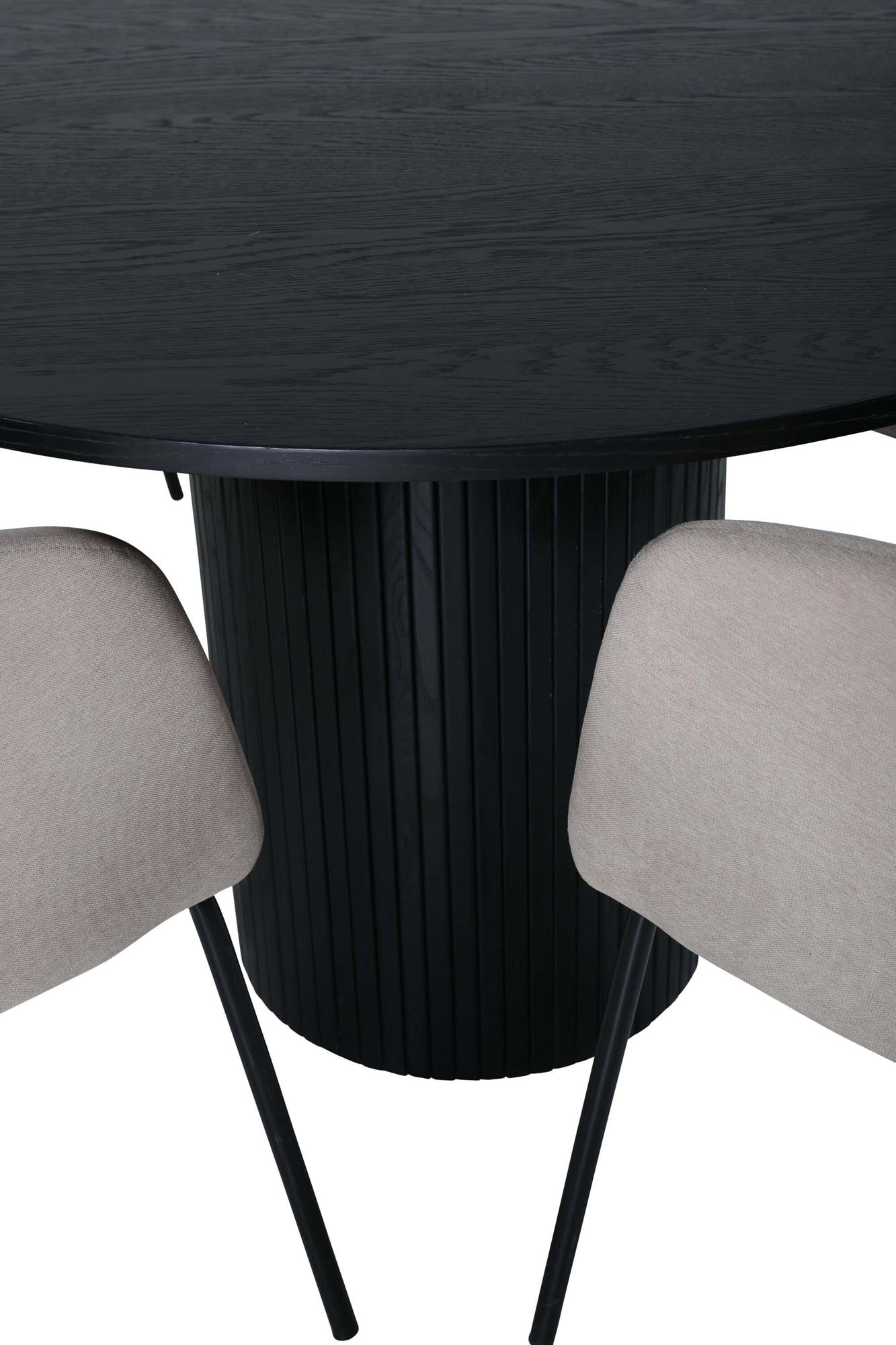 Bianca Esszimmerset + Berit: Stilvoller runder Esstisch mit pflegeleichter MDF-Oberfläche und 4 eleganten Samt-Stühlen für gesellige Abende.