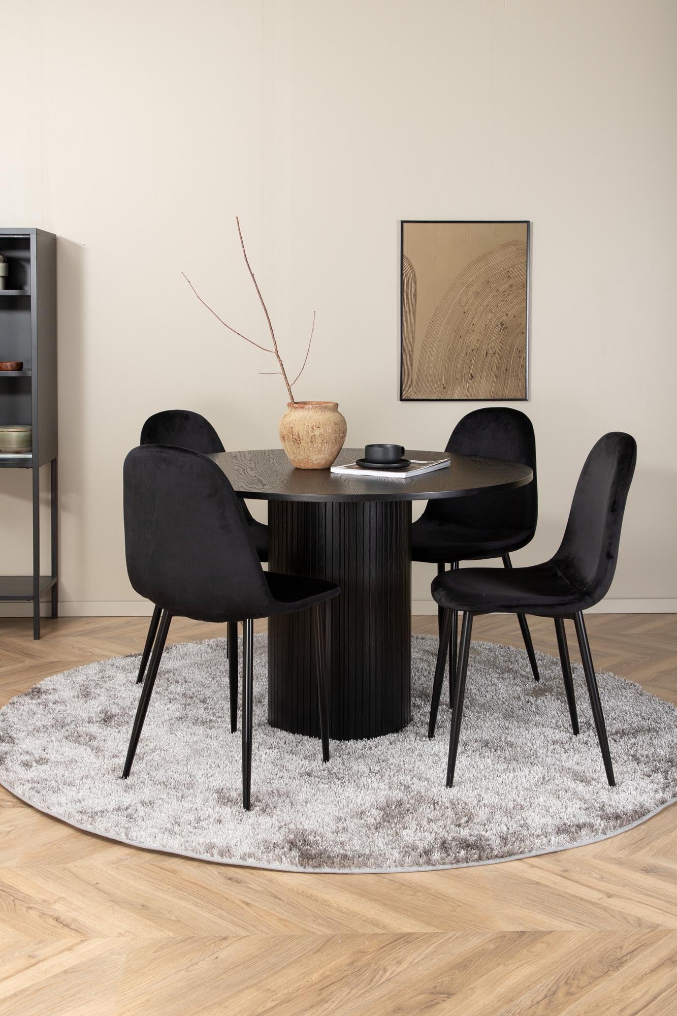 Bianca Esszimmerset: Moderner Tisch mit 4 Stühlen, 110cm, von Venture Home.