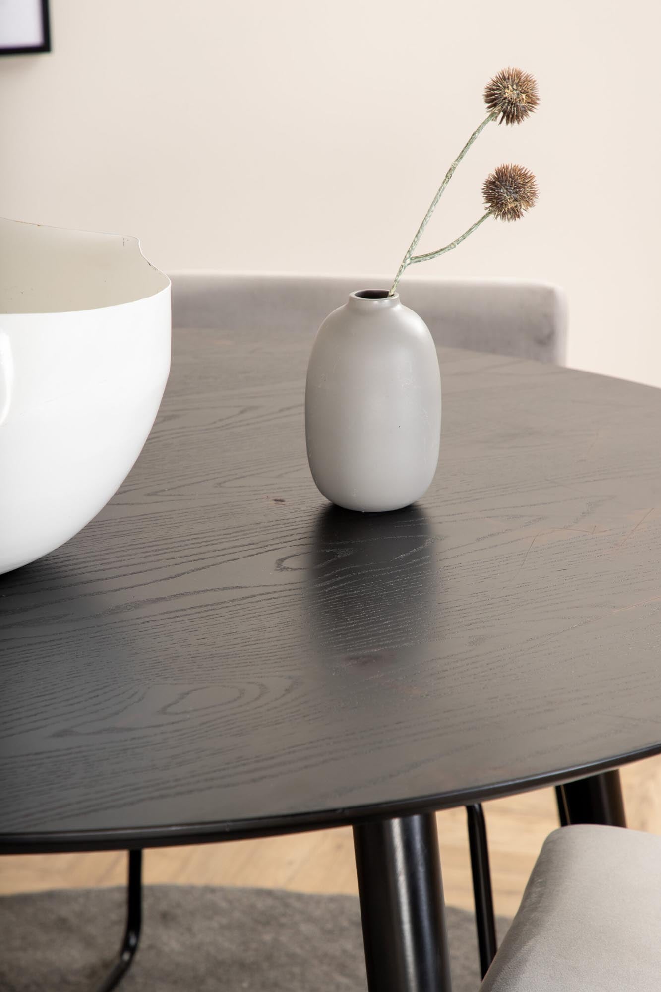 Stilvolles Dipp Esszimmerset mit rundem Kenth Tisch, 115cm, 4 Stühle.