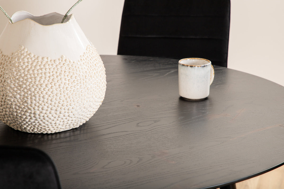 Dipp Esszimmerset + Windu ⌀115cm/4St. in Schwarz präsentiert im Onlineshop von KAQTU Design AG. Esszimmerset ist von Venture Home