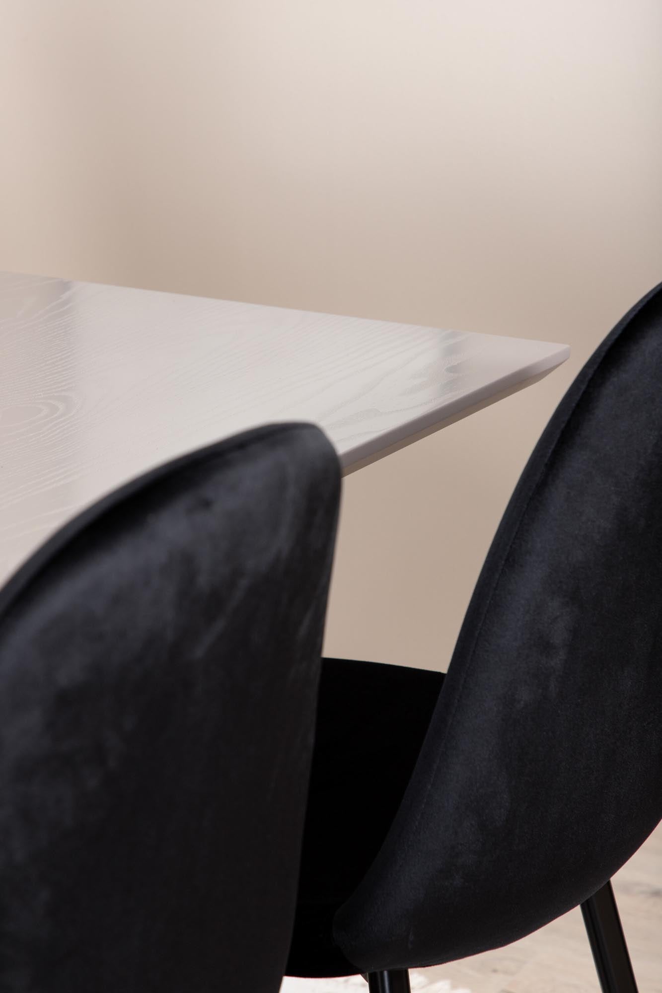 Piazza Esszimmerset: Skandinavische Schlichtheit für Ihr Zuhause.