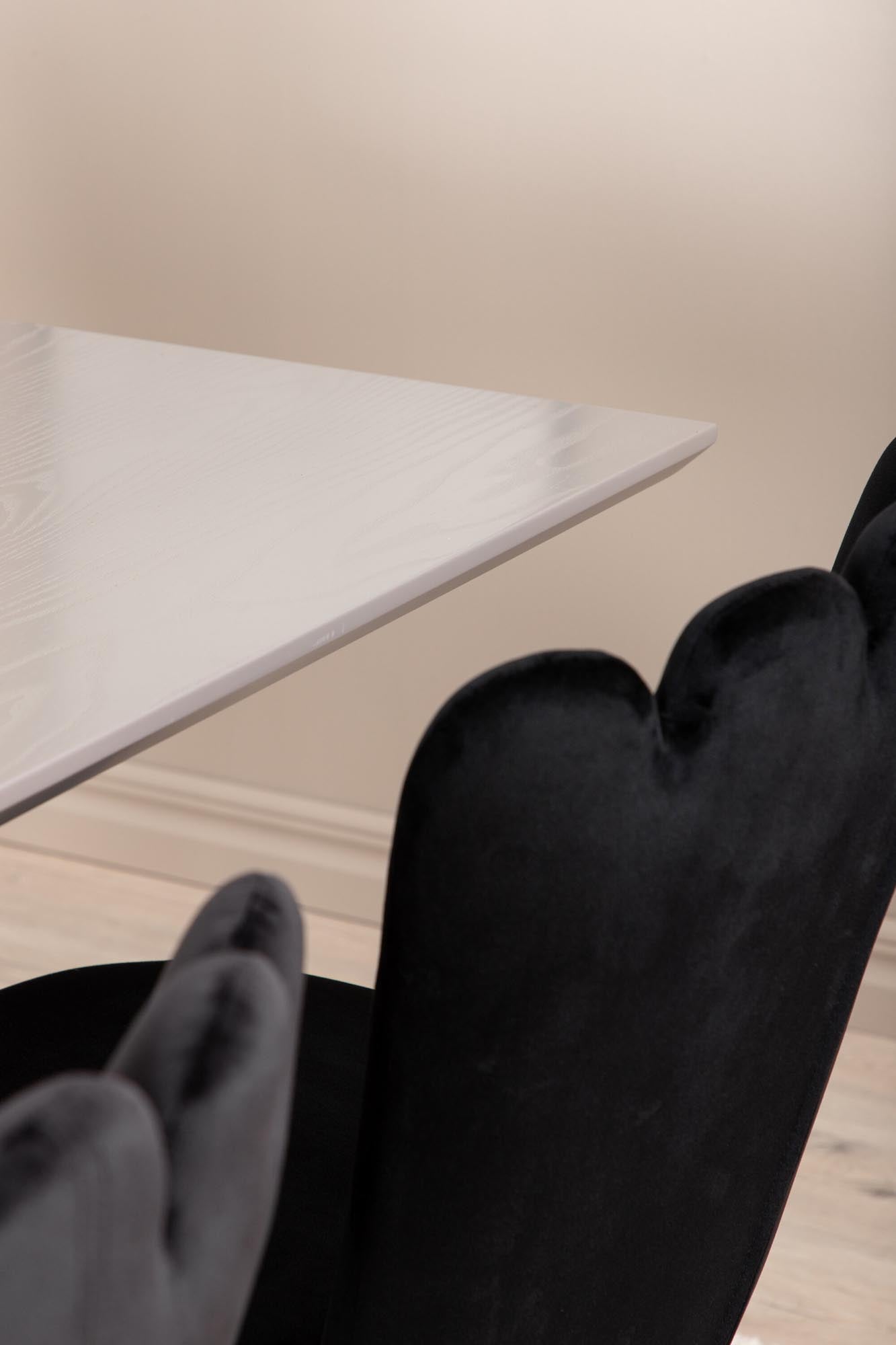 Esszimmerset Piazza: Zeitloses Design für stilvolle Dinnerabende.