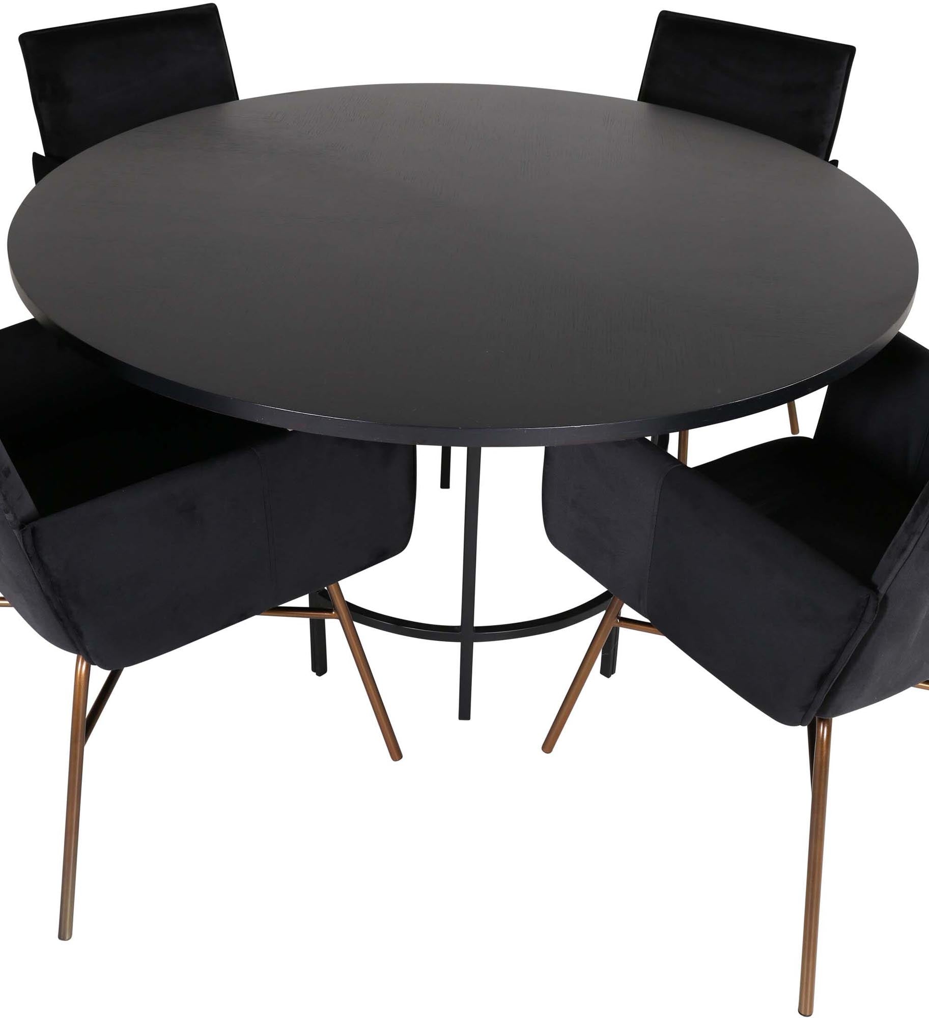 Stilvolles Esszimmerset Copenhagen + Petra für moderne Wohnräume.