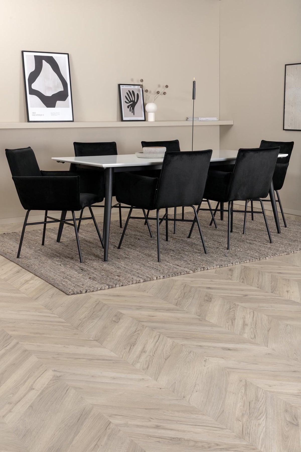 Jimmy Esszimmerset + Petra 195cm/6St. in Schwarz präsentiert im Onlineshop von KAQTU Design AG. Esszimmerset ist von Venture Home