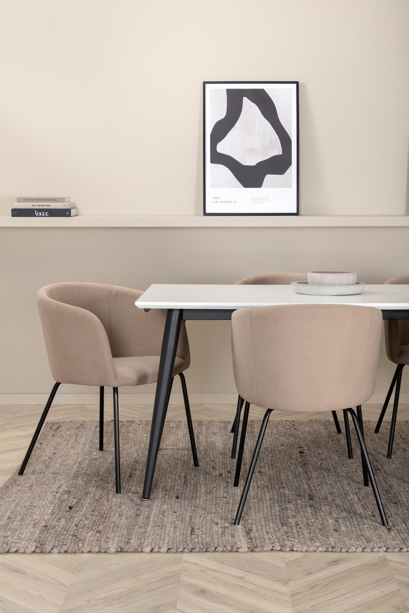 Stilvolles Esszimmerset Jimmy von Venture Home mit 6 komfortablen Stühlen und ausziehbarem Tisch für jeden Anlass.