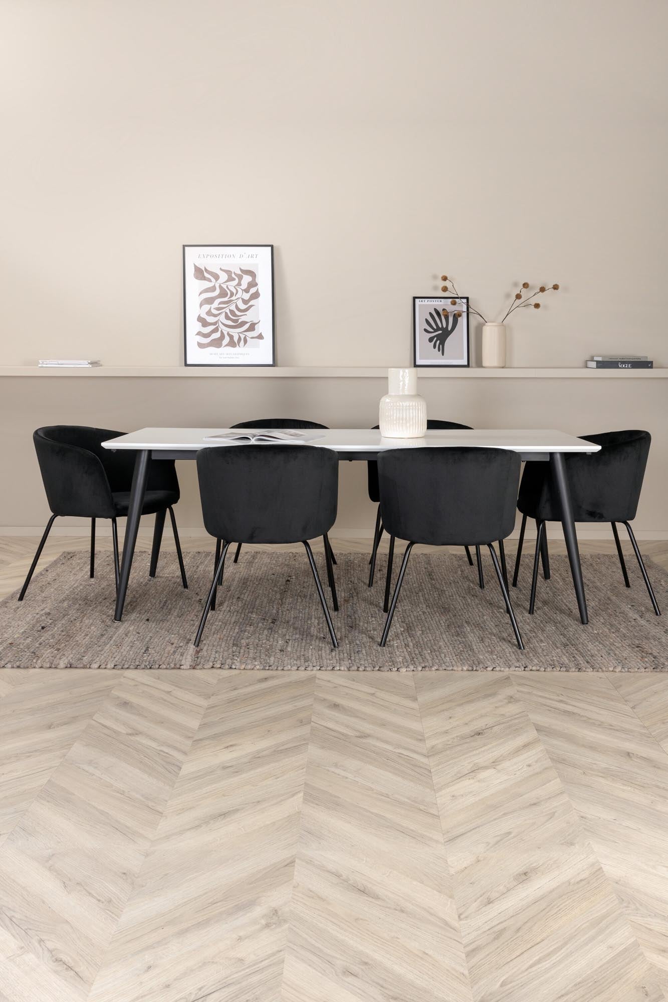 Stilvolles Esszimmerset Jimmy mit 6 komfortablen Berit Stühlen. Ideal für moderne Essbereiche, vereint Eleganz und Funktionalität.