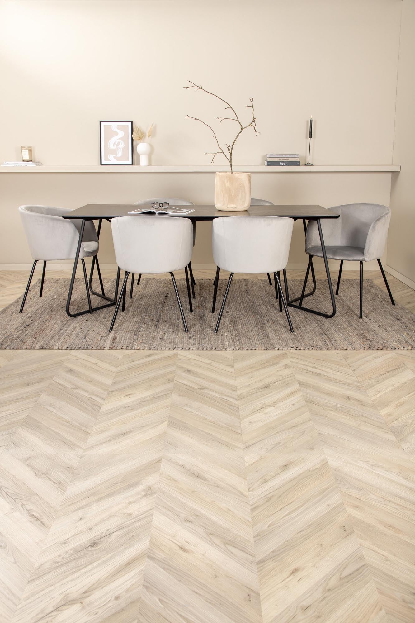 Modernes Petra Esszimmerset 190cm mit 6 Stühlen von Venture Home.