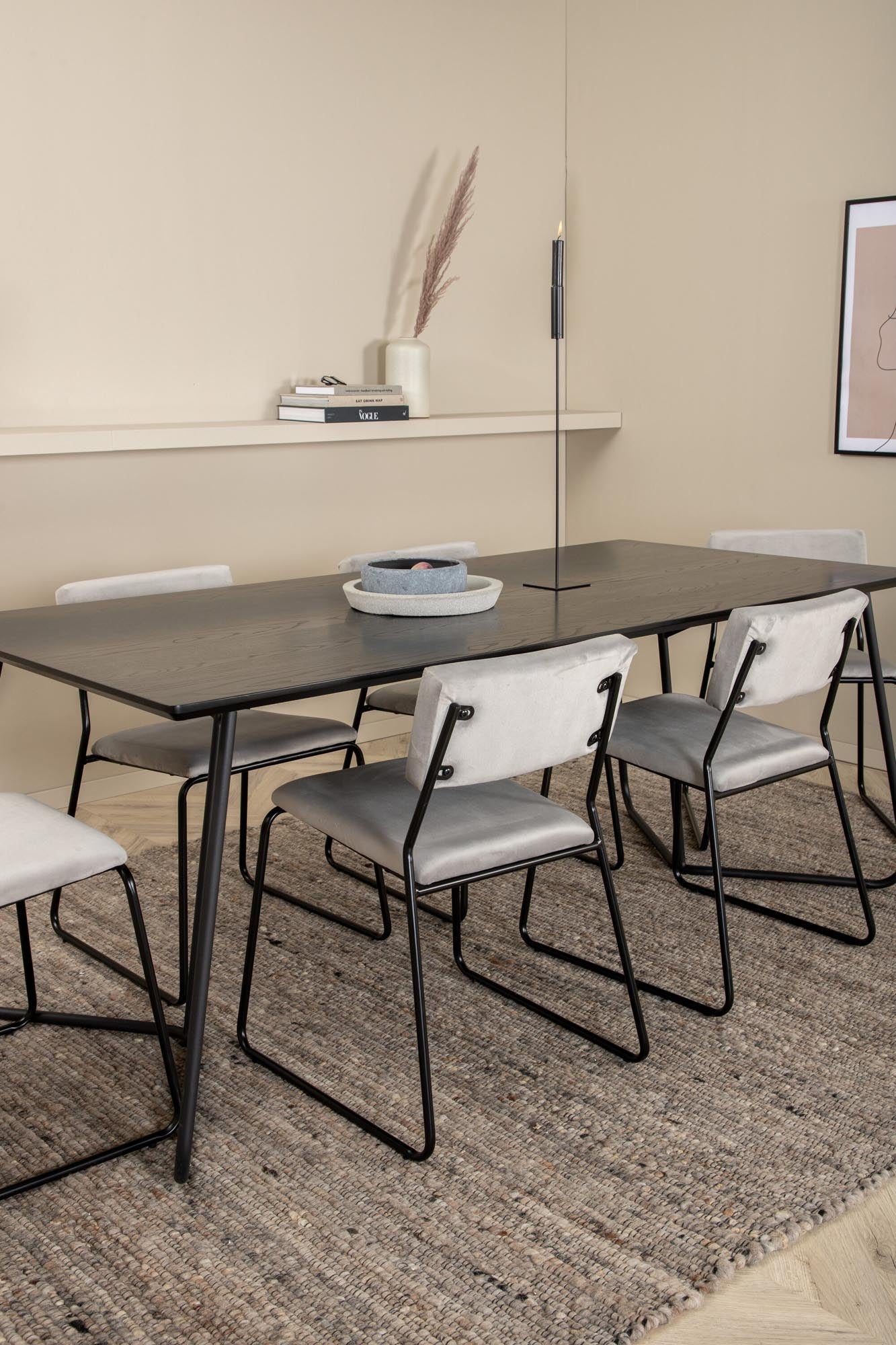 Elegantes Petra Esszimmerset mit Kenth Tisch, 190cm, 6 Stühle.