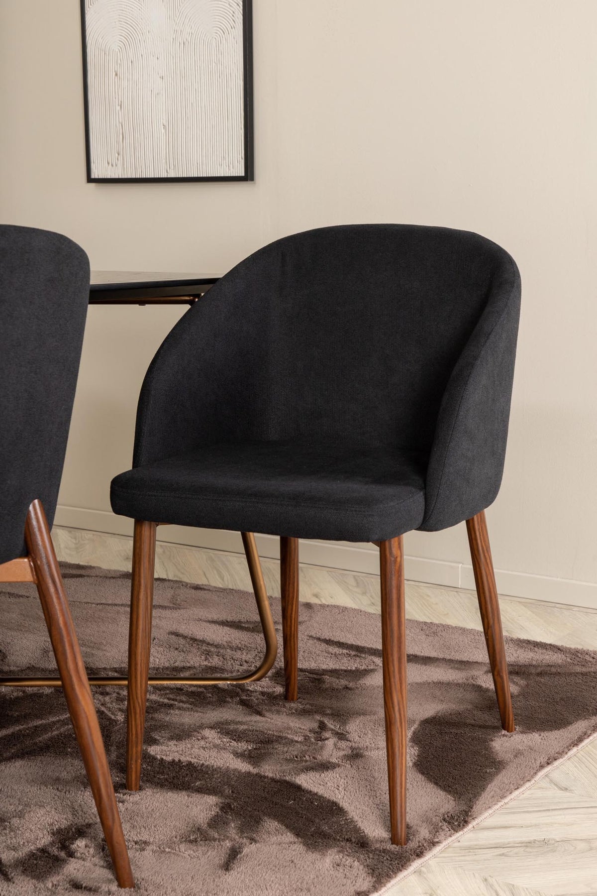 Petra Esszimmerset + Arch 190cm/6St. in Schwarz präsentiert im Onlineshop von KAQTU Design AG. Esszimmerset ist von Venture Home