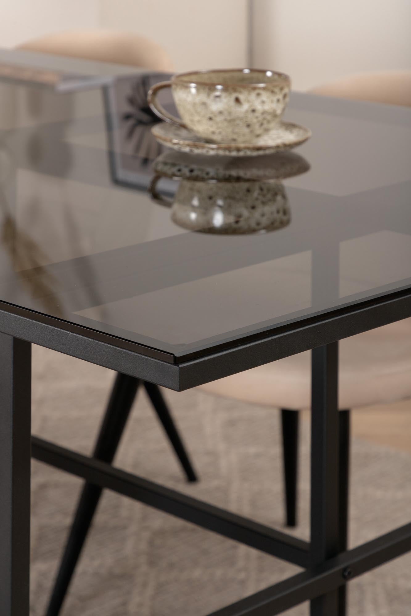 Stilvolles Leif Esszimmerset: 200cm Tisch & 4 Samtstühle von Venture Home.